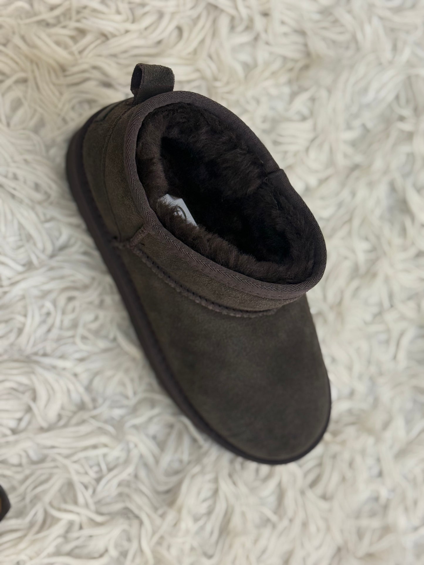 Ovyé stivaletto scavigliato in camoscio MORO