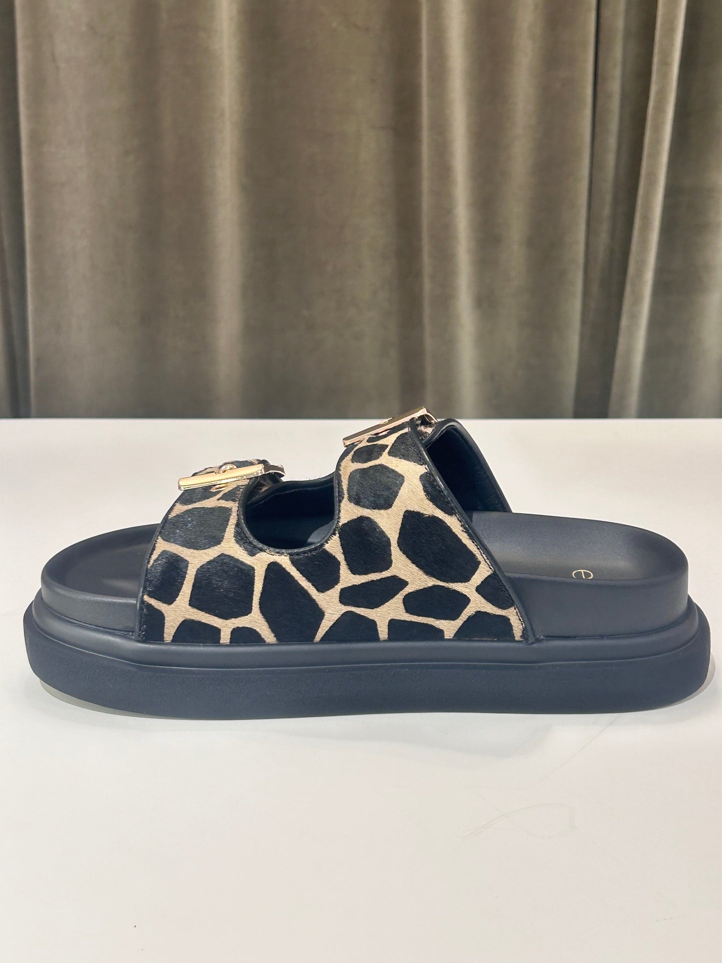 Exè Ciabatta BLACK GIRAFFE PONY