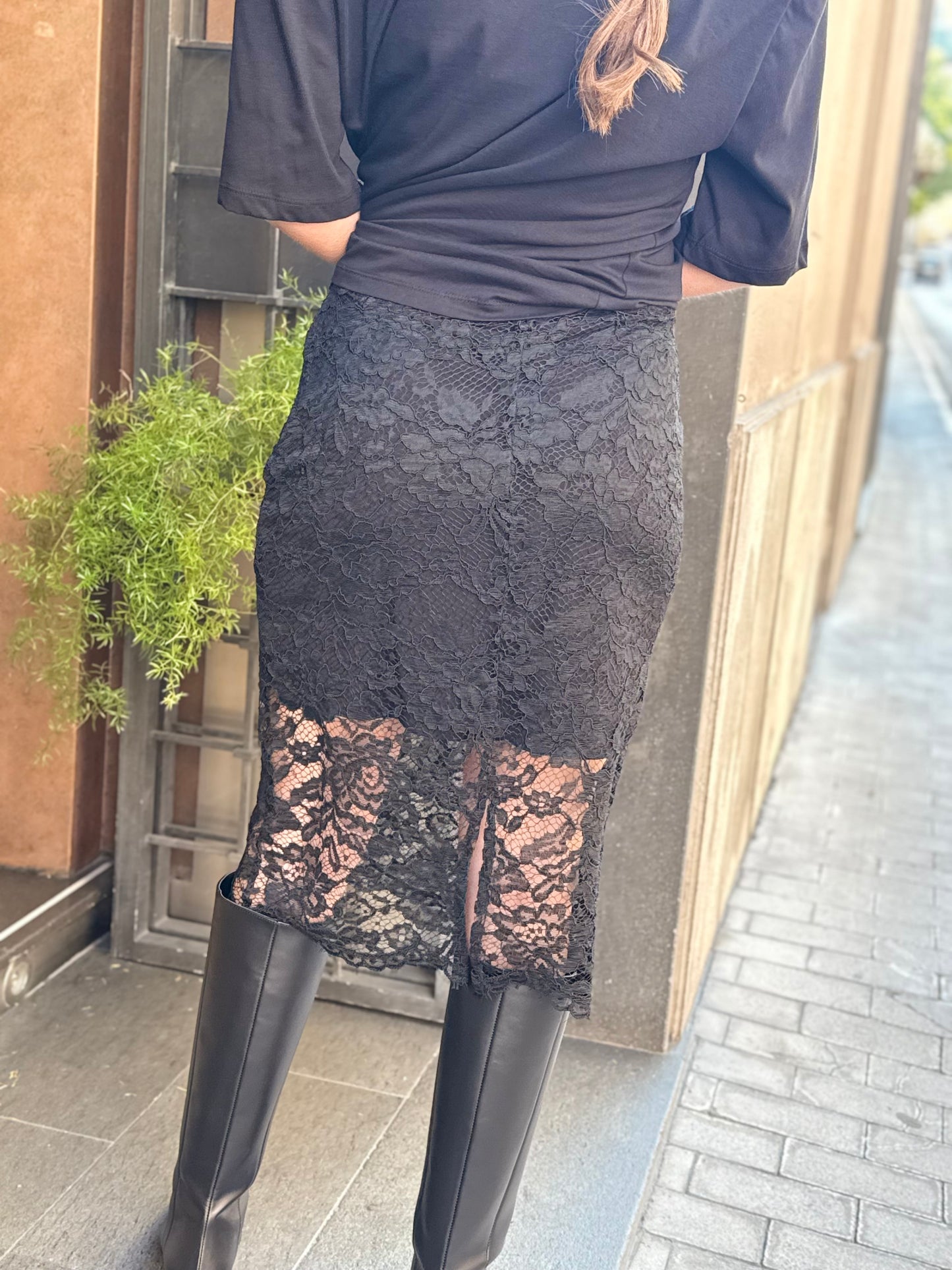 Tensione In Gonna in pizzo NERO