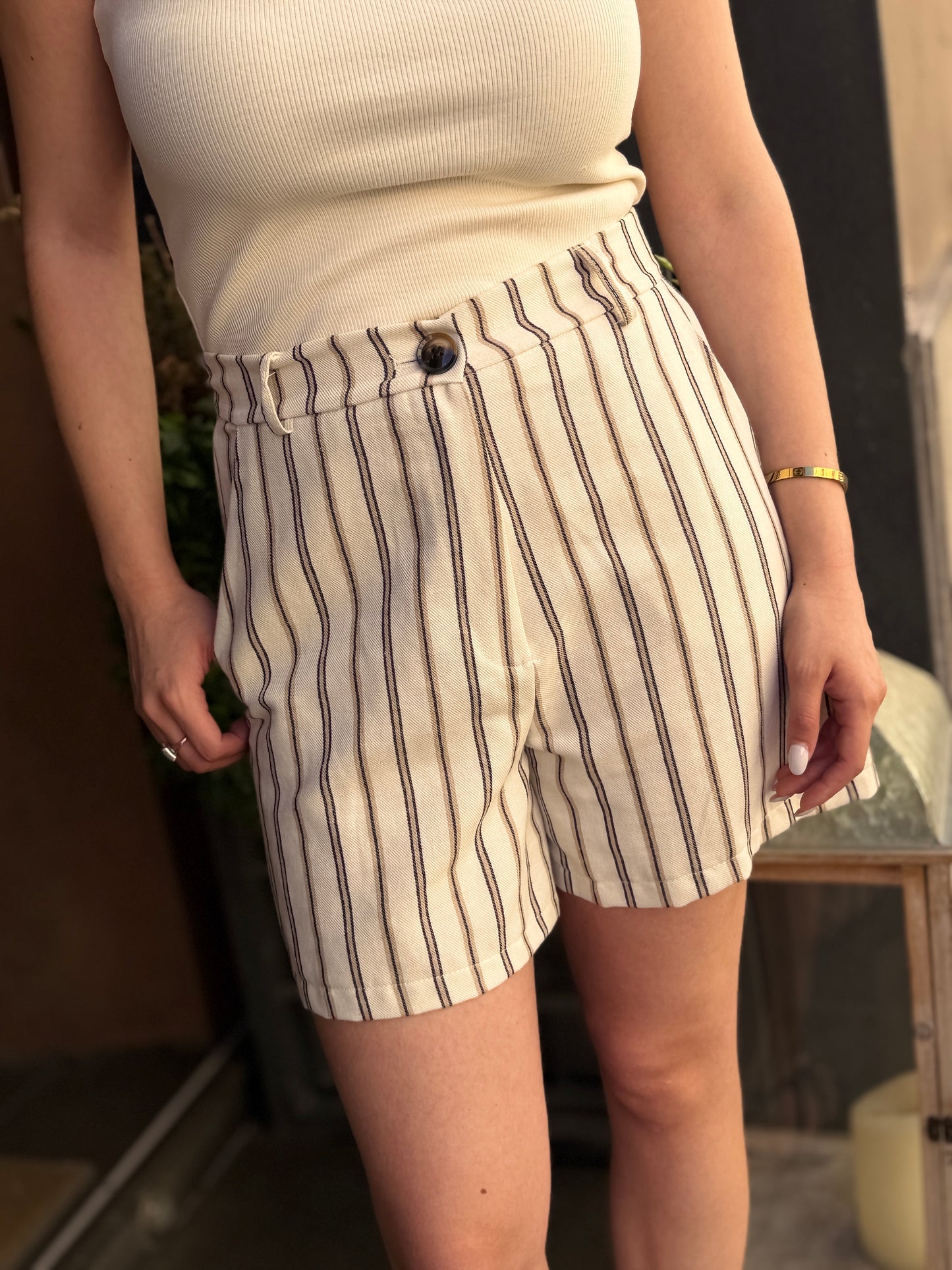 Shorts a righe in lino Burro