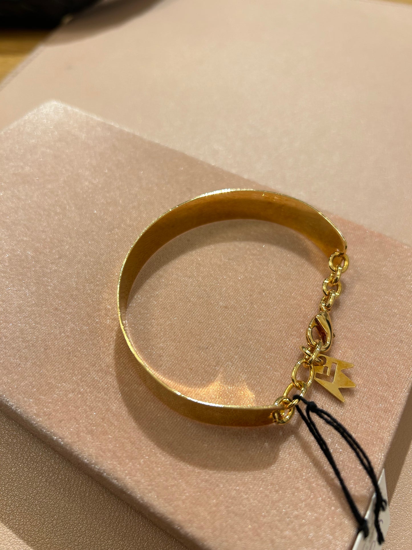 Cora Regina bracciale rigido lastra (disponibile oro e argento)