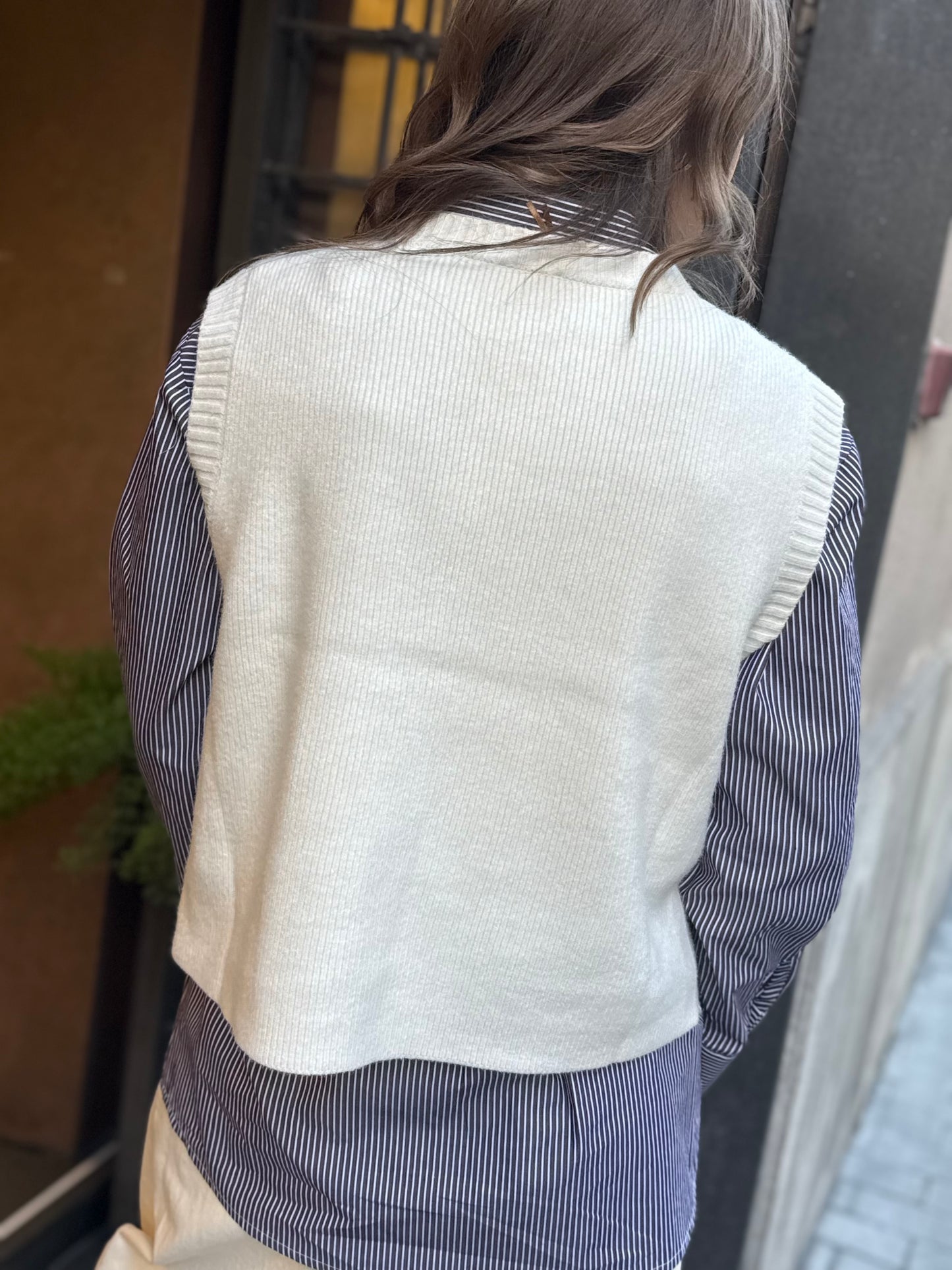 Gilet smanicato EMILY panna