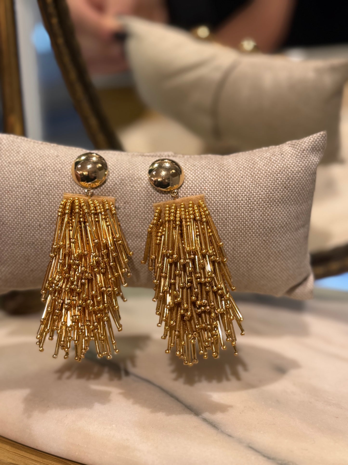 Orecchini ORO pendenti con perline dorate