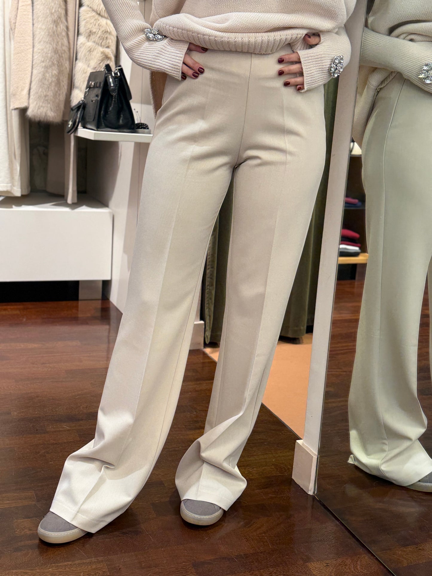 Tensione In Pantalone flare PANNA