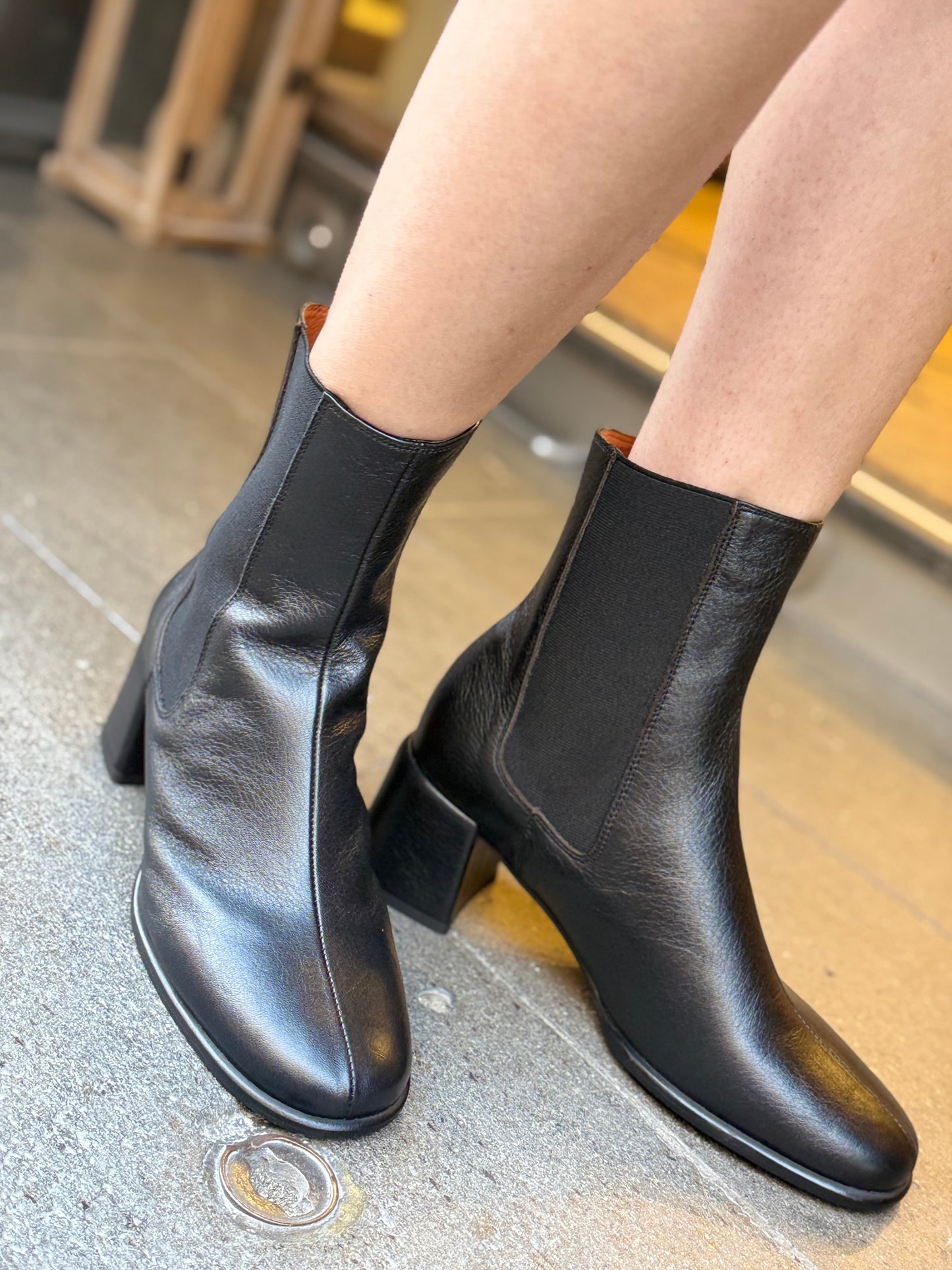 Angel Alarcon Tronchetto YTELAS nero