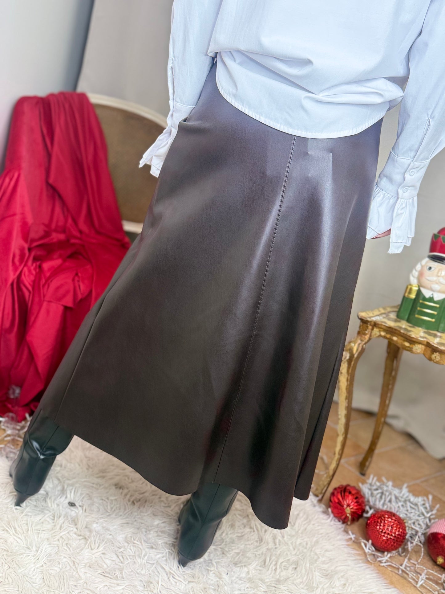 Tensione In gonna svasata in ecopelle MORO