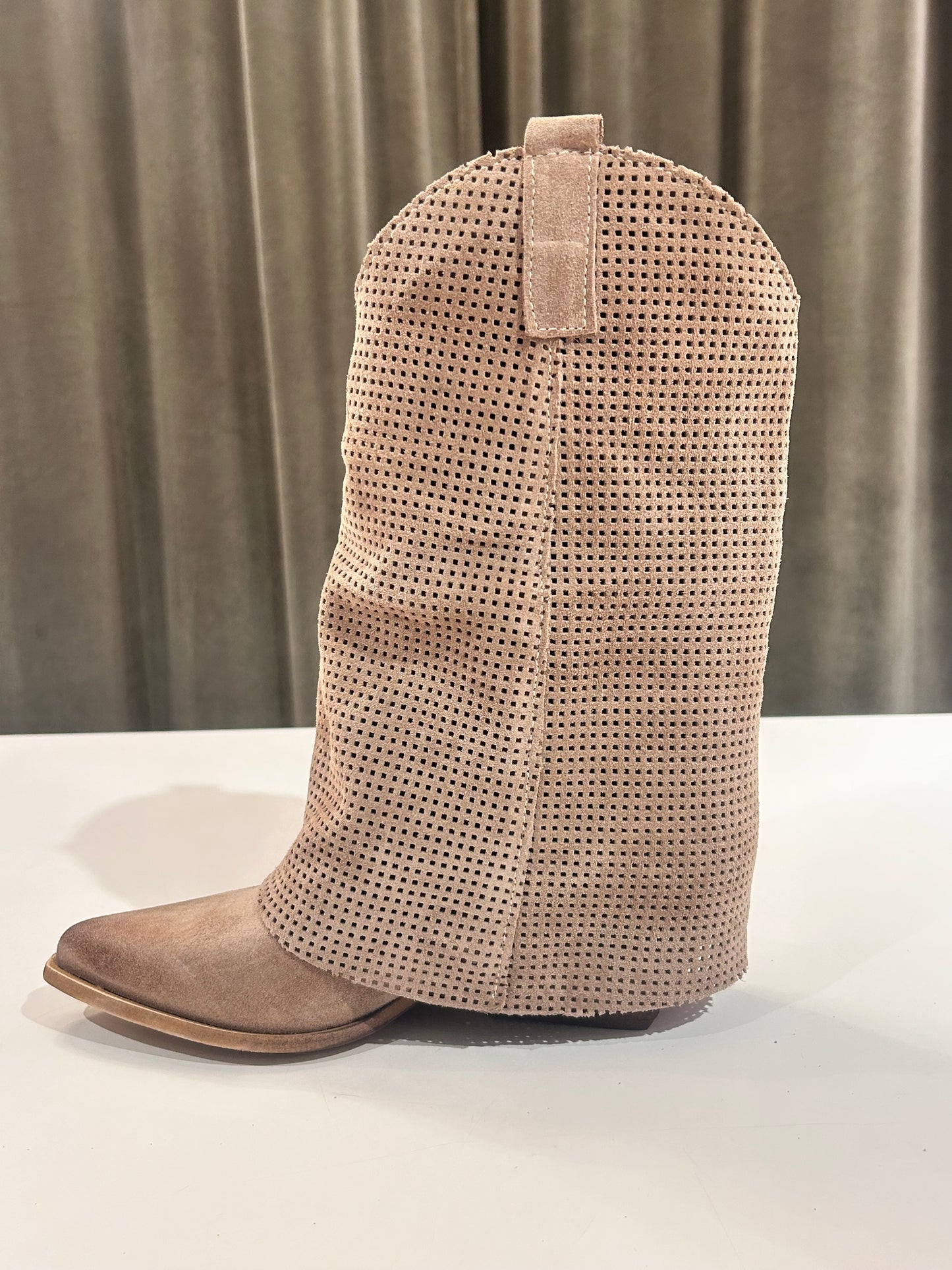 Texano scamosciato basso con risvolto