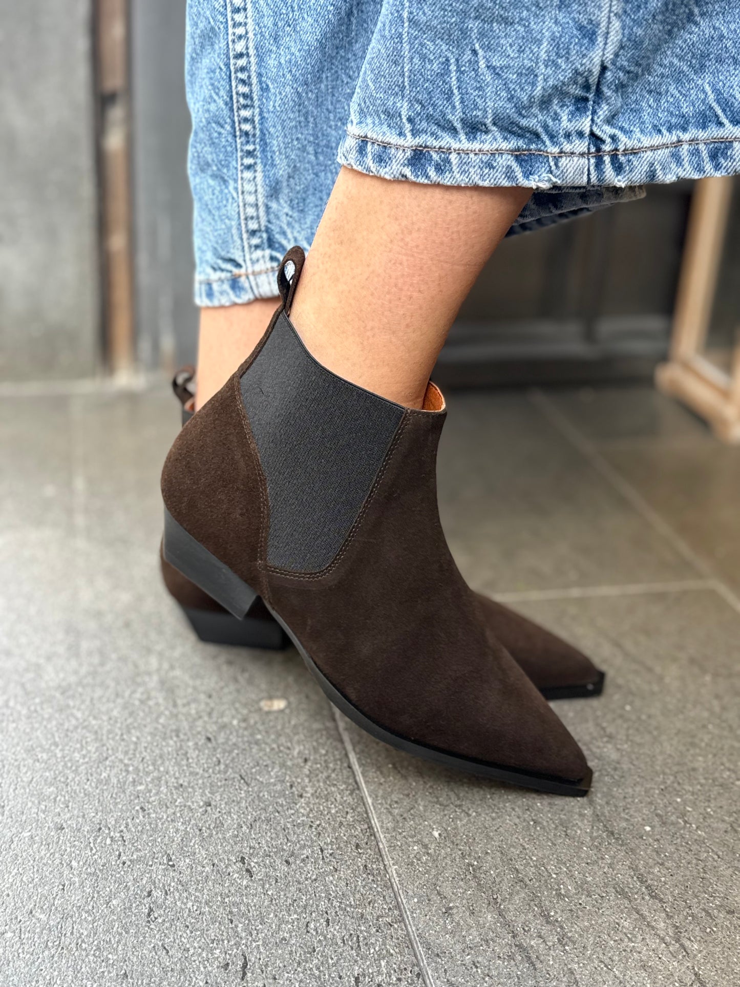 Angel Alarcon NEGADE Tronchetto basso in camoscio MORO