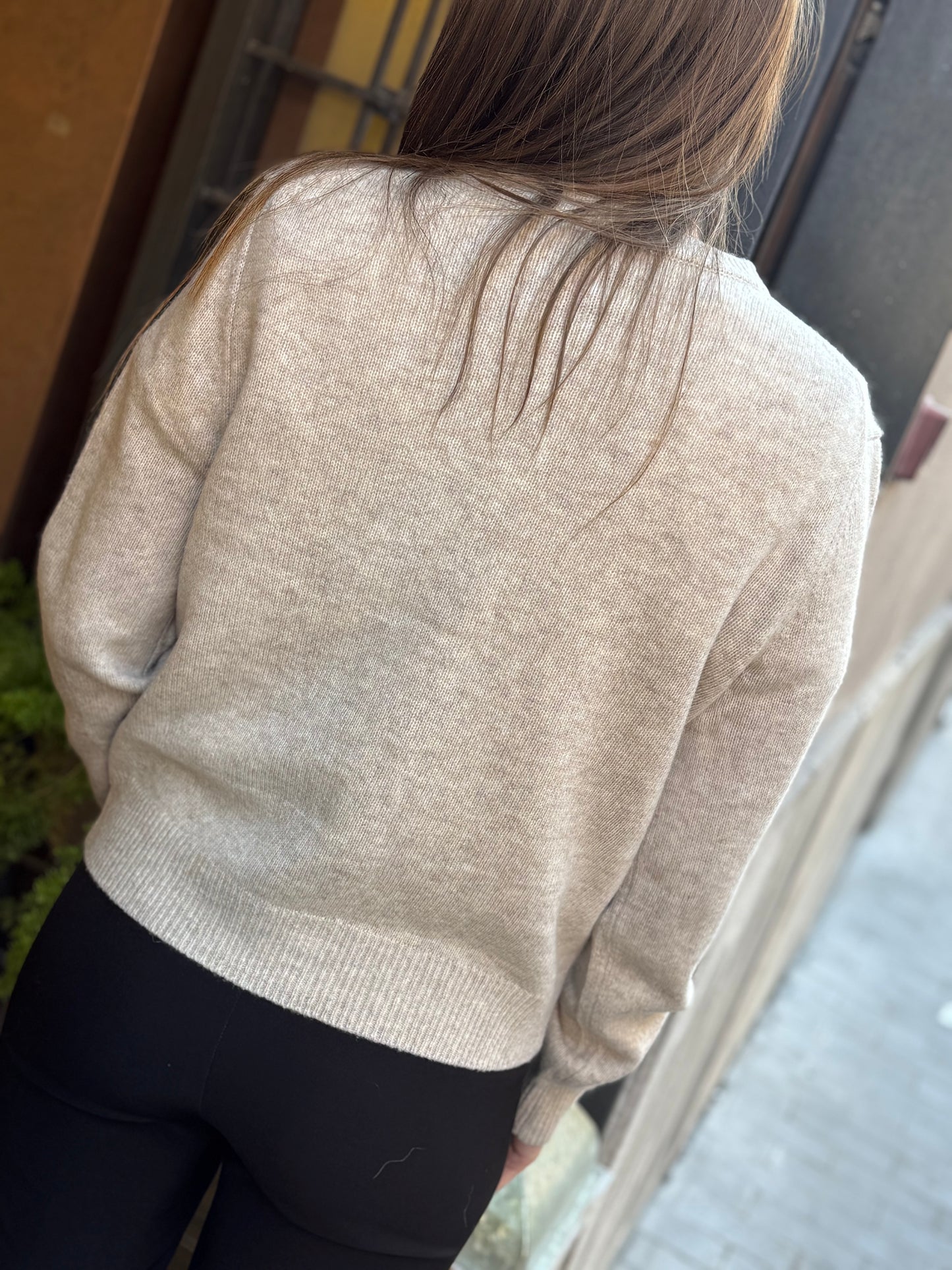 Cardigan GIOIA girocollo con bottoni gioiello BEIGE