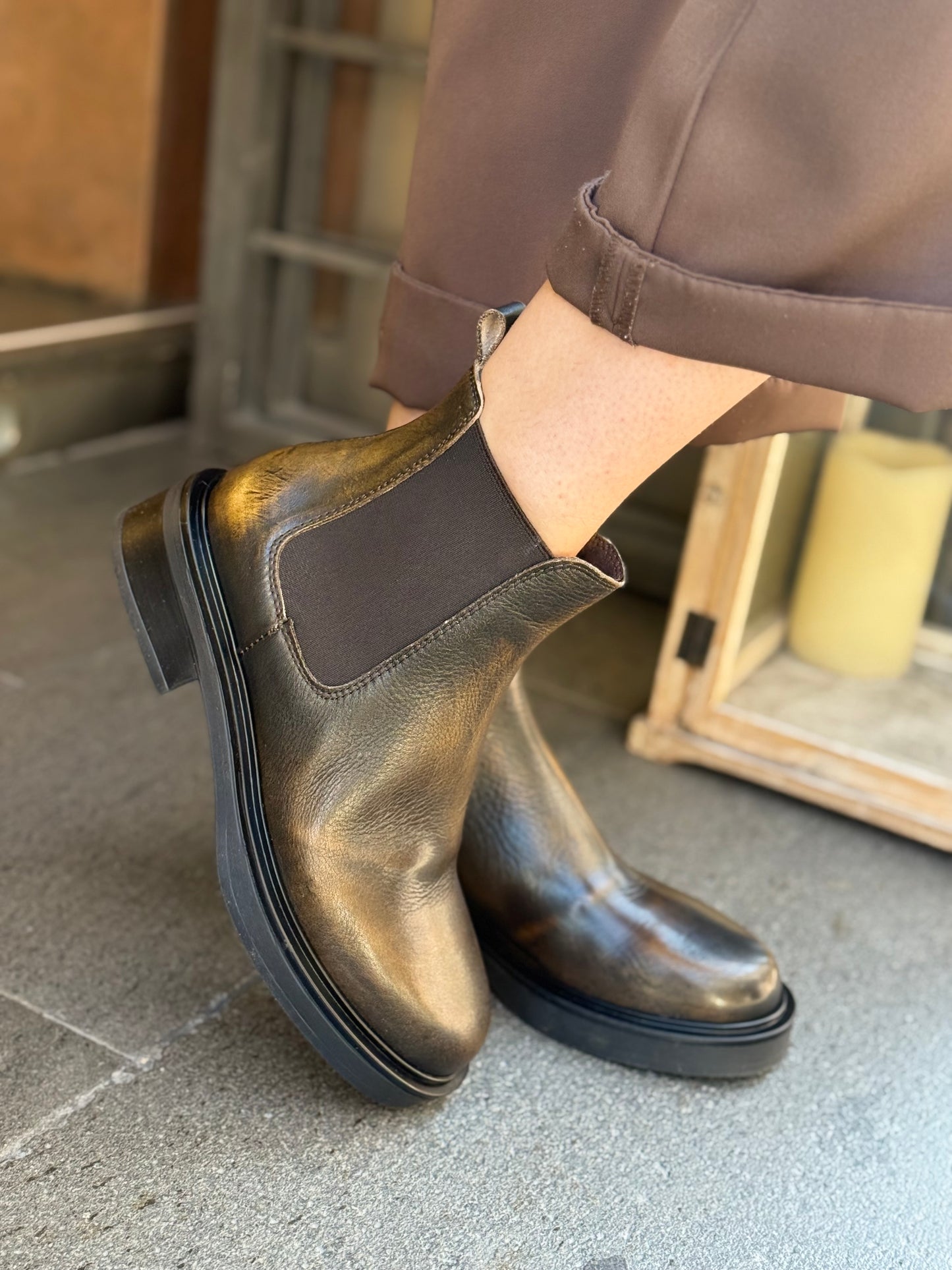 Stivaletto Beatles basso effetto invecchiato