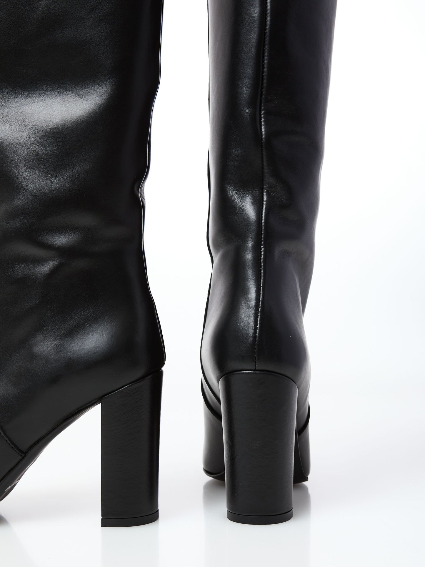 Ovyè stivale tubolare alto con tacco a colonna nero