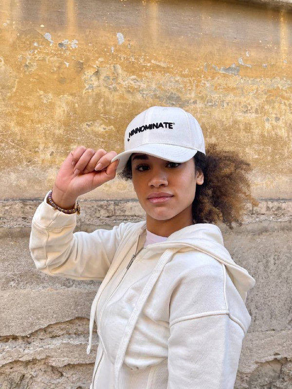 Hinnominate cappello con visiera