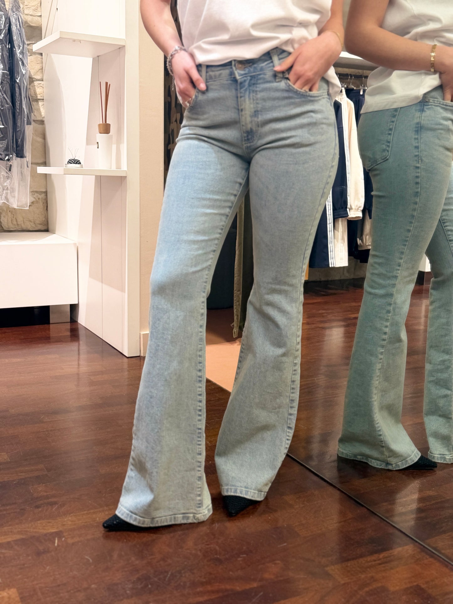 Tensione in Jeans in denim CHIARO  flare