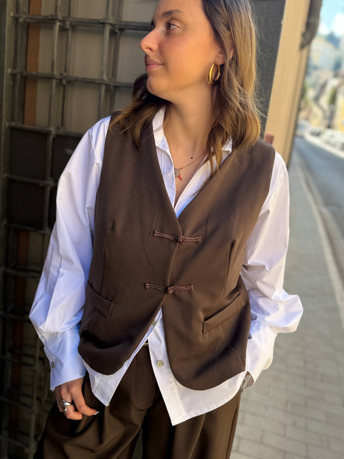 Gilet con alamari MORO