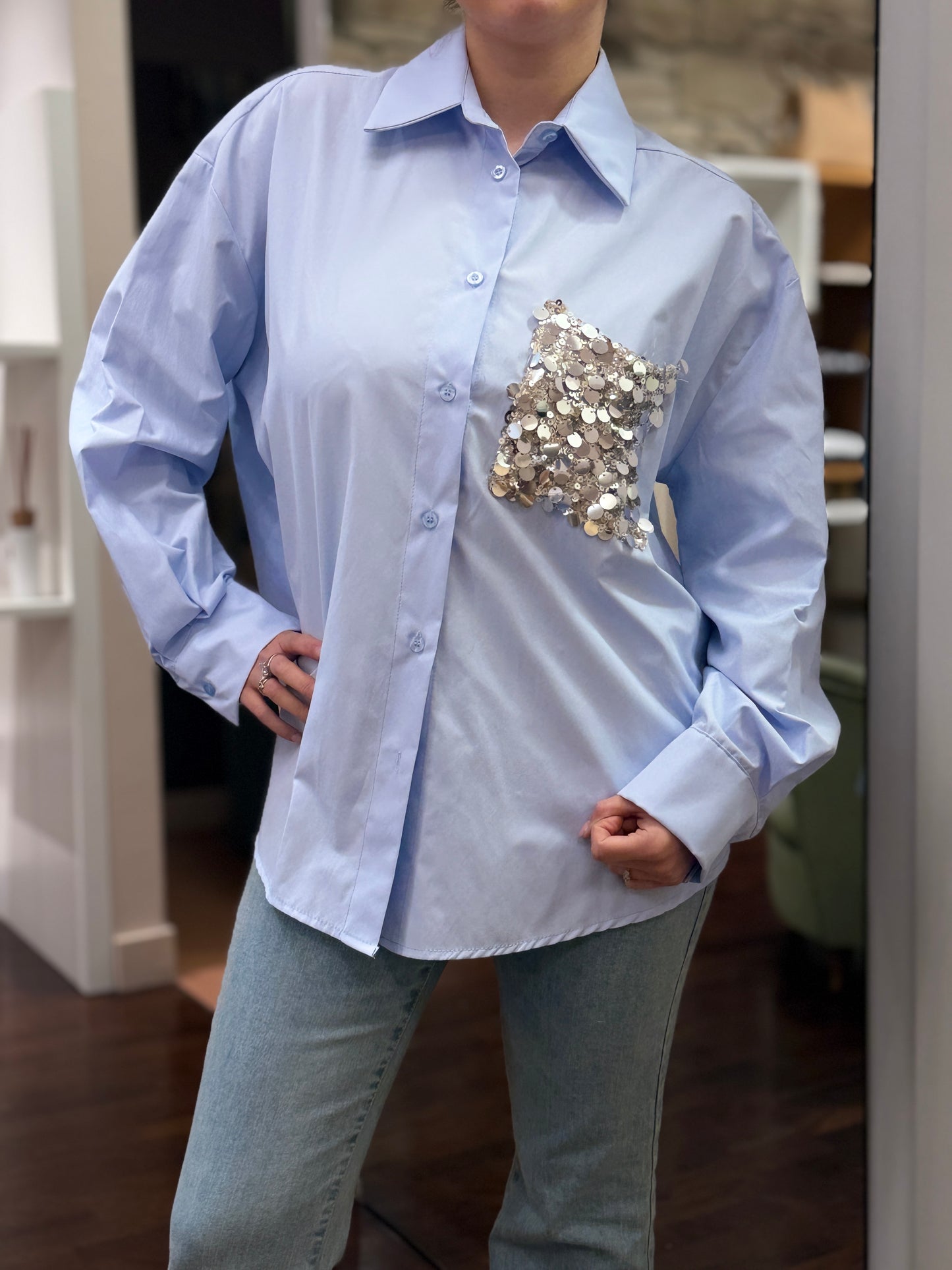 Tensione in camicia taschino paillettes CELESTE