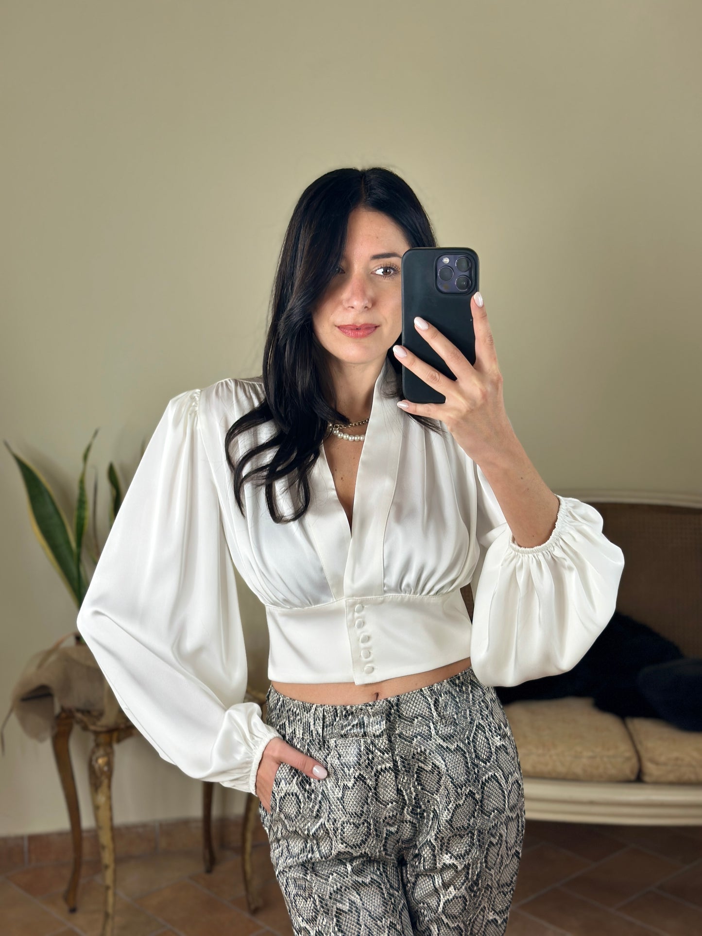 Silence Limited blusa crop (disponibile bianca e ottanio)