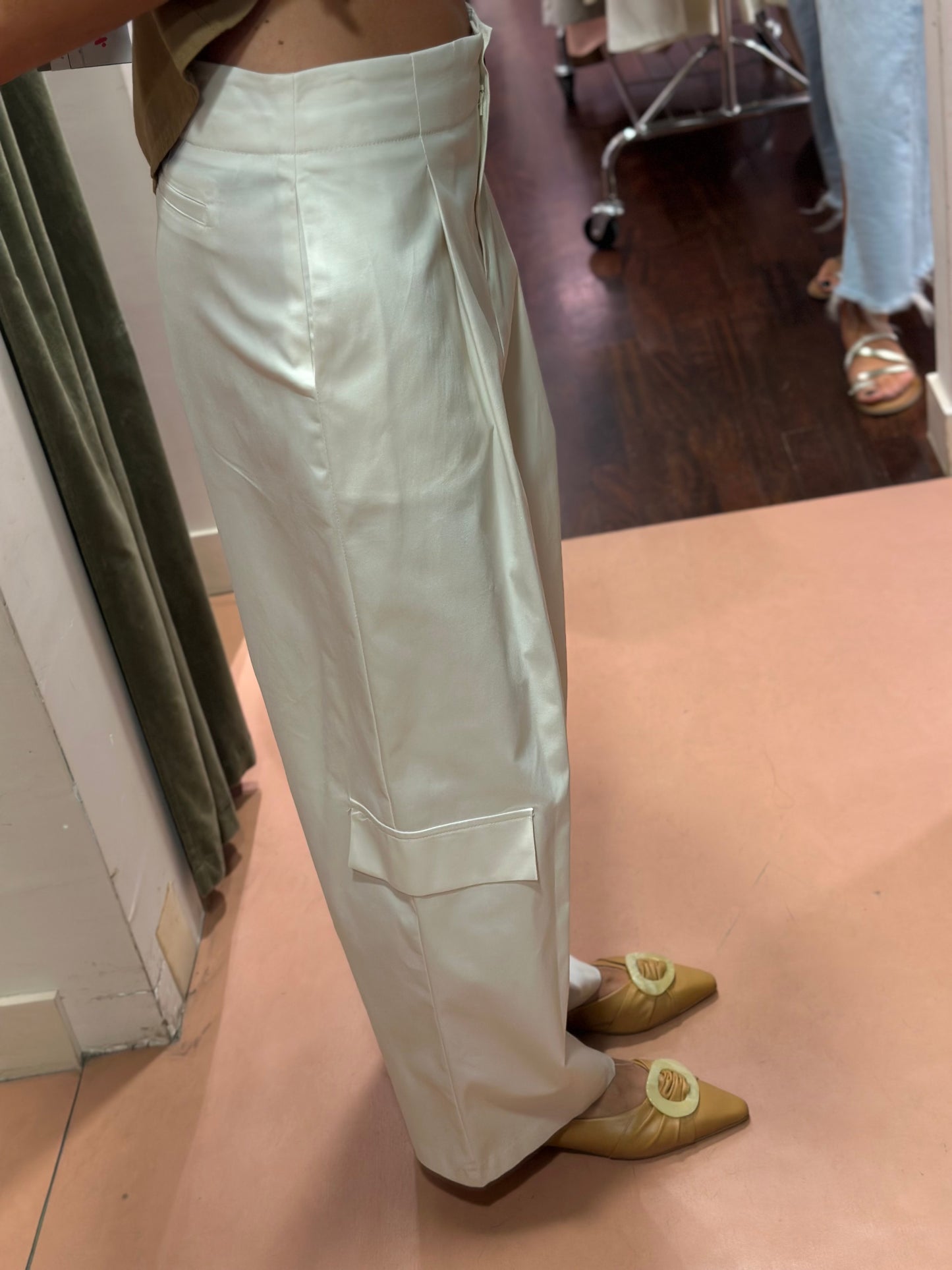 Tensione in Pantalone Cargo vaniglia