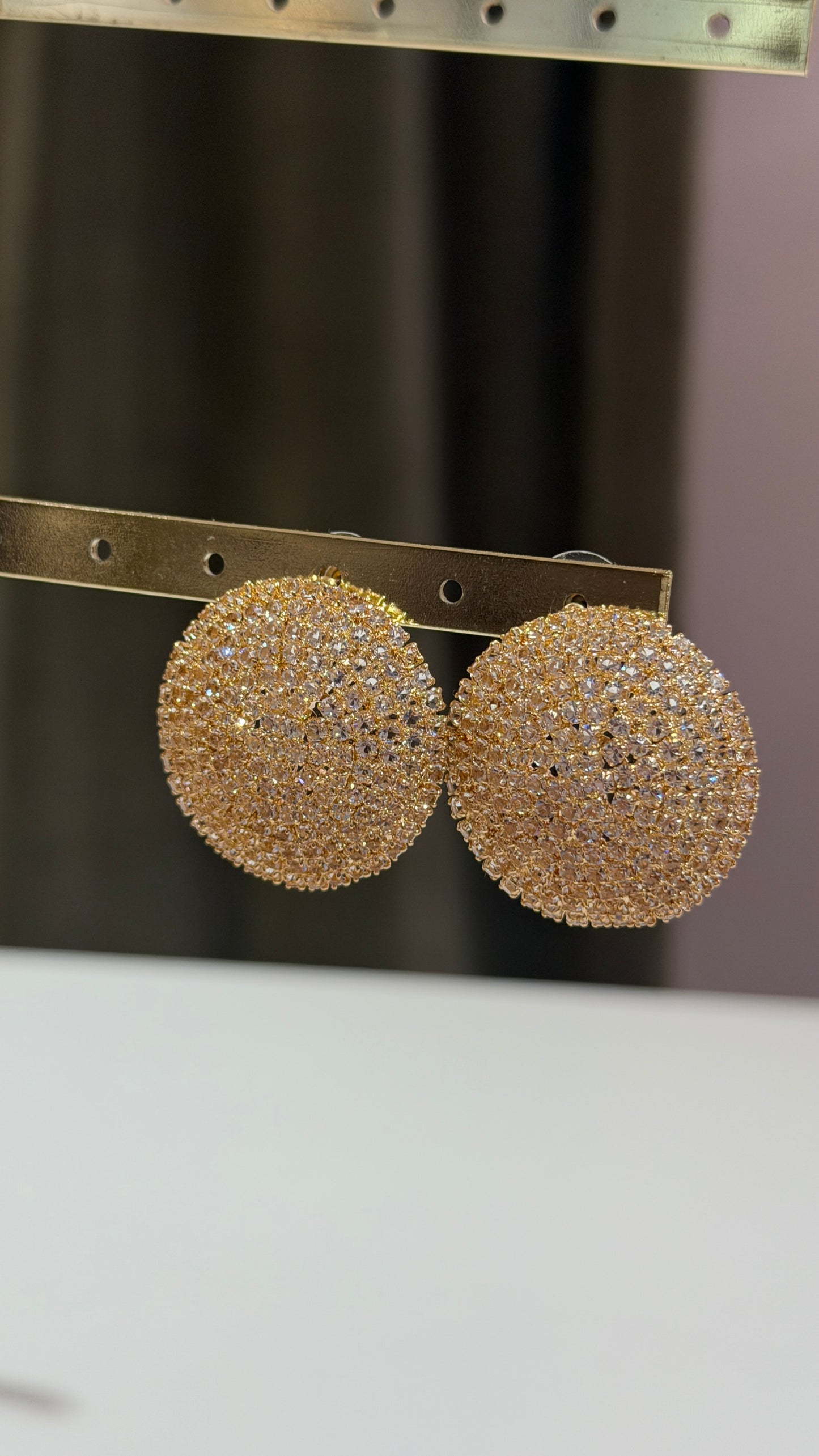 Orecchini bottoni strass Oro