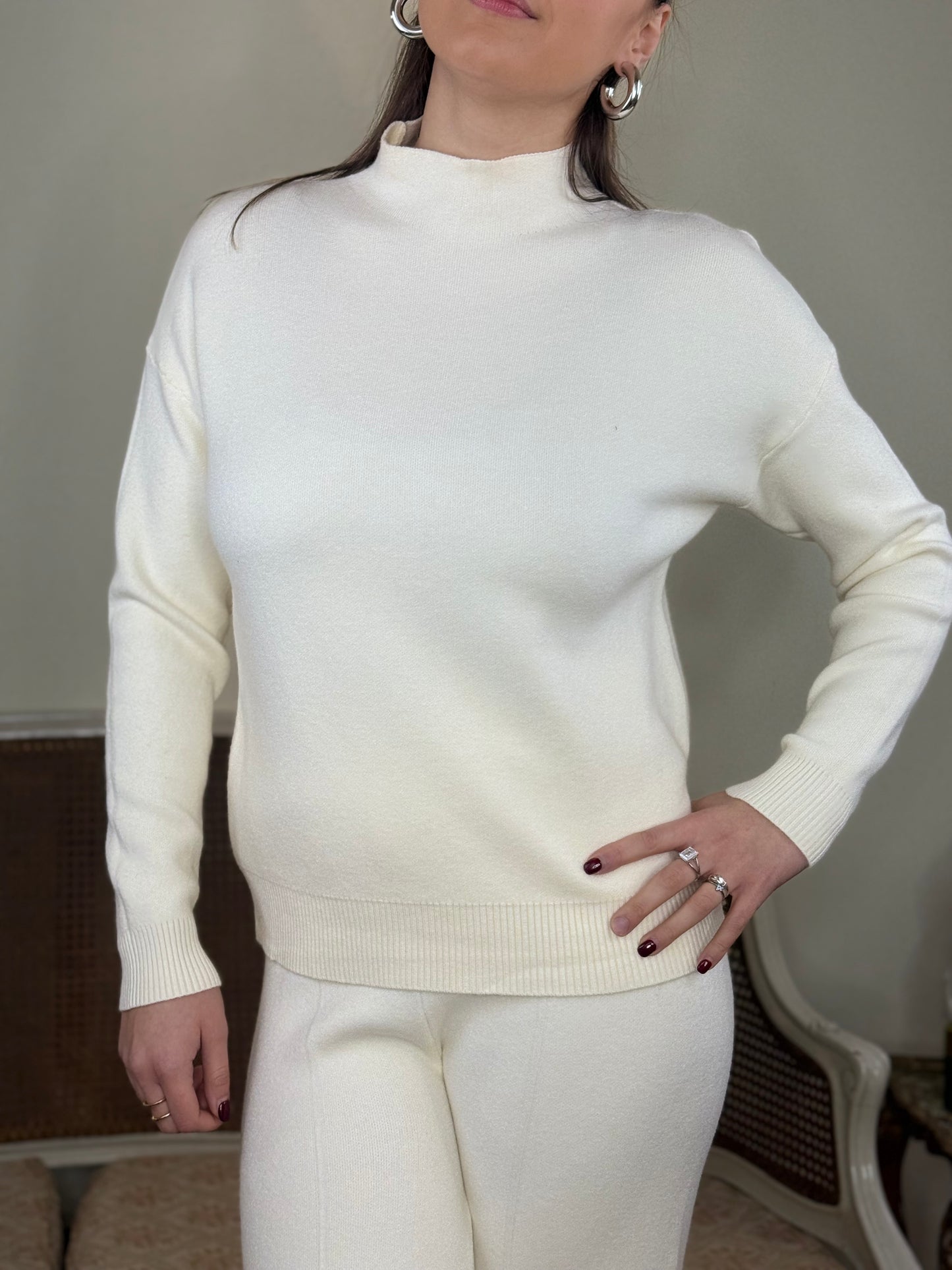 Set in maglia paricollo ( maglia + pantalone con nervatura) PANNA