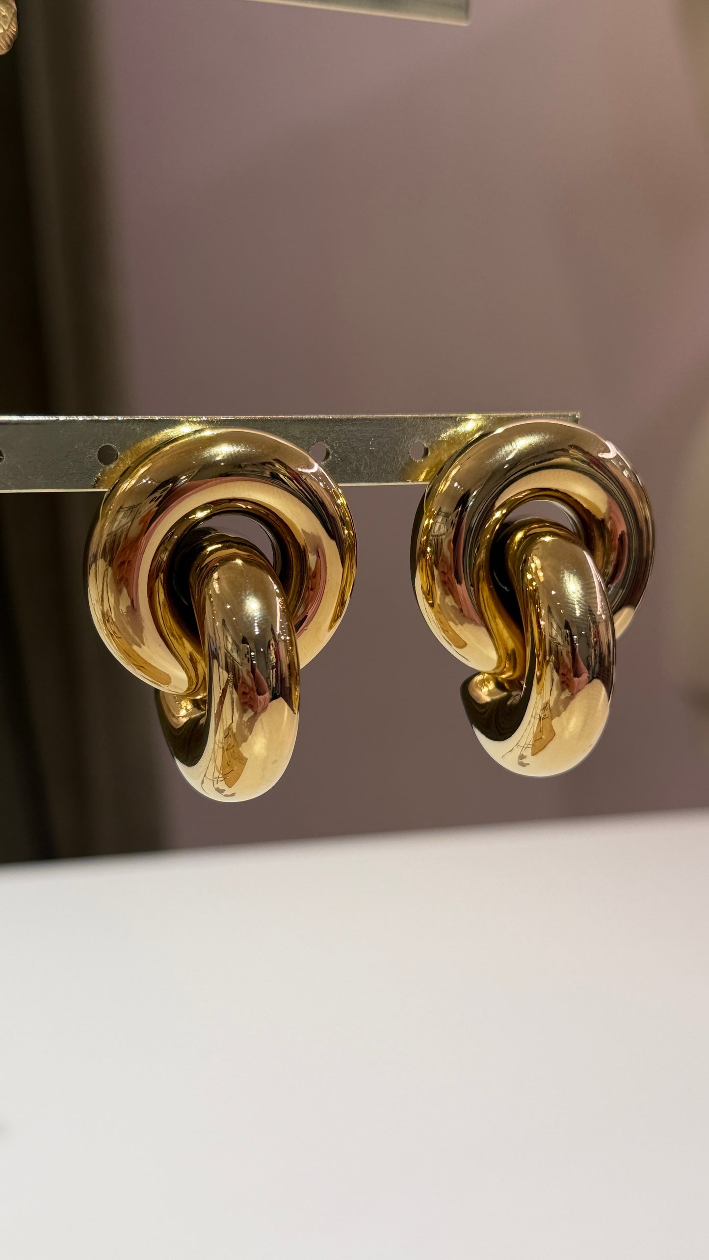 Orecchini nodo Oro