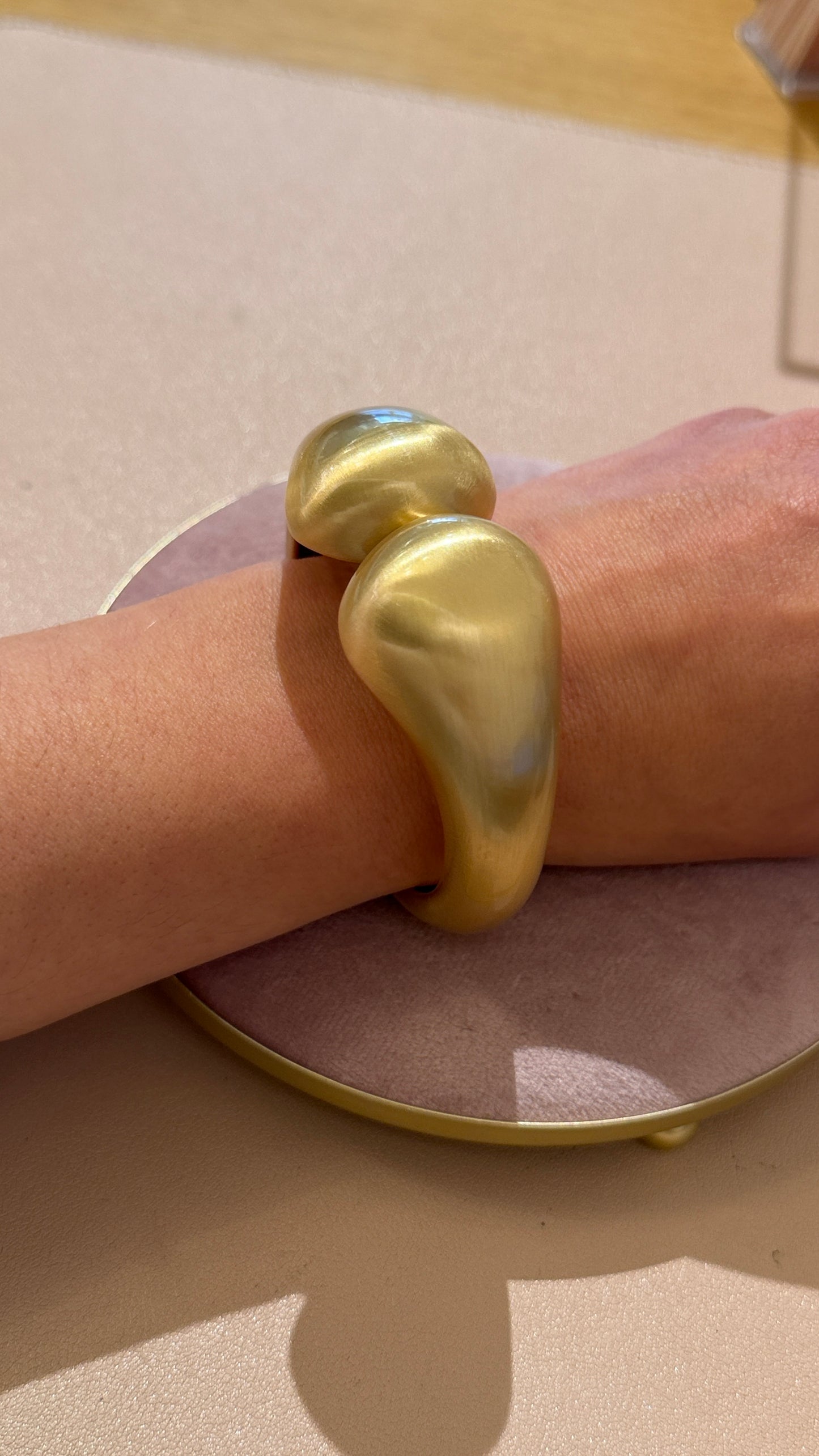 bracciale abbraccio opaco Oro