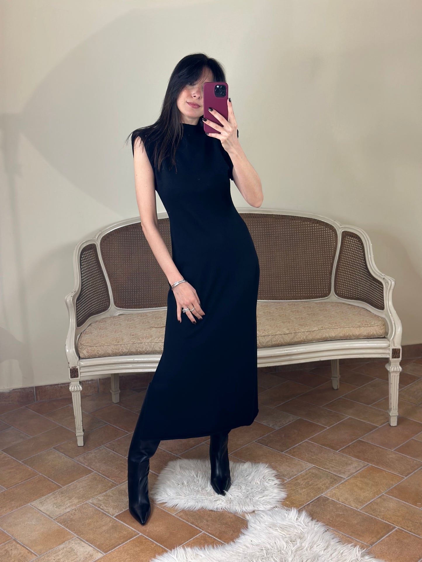 Abito lungo in maglina con spalline imbottite NERO