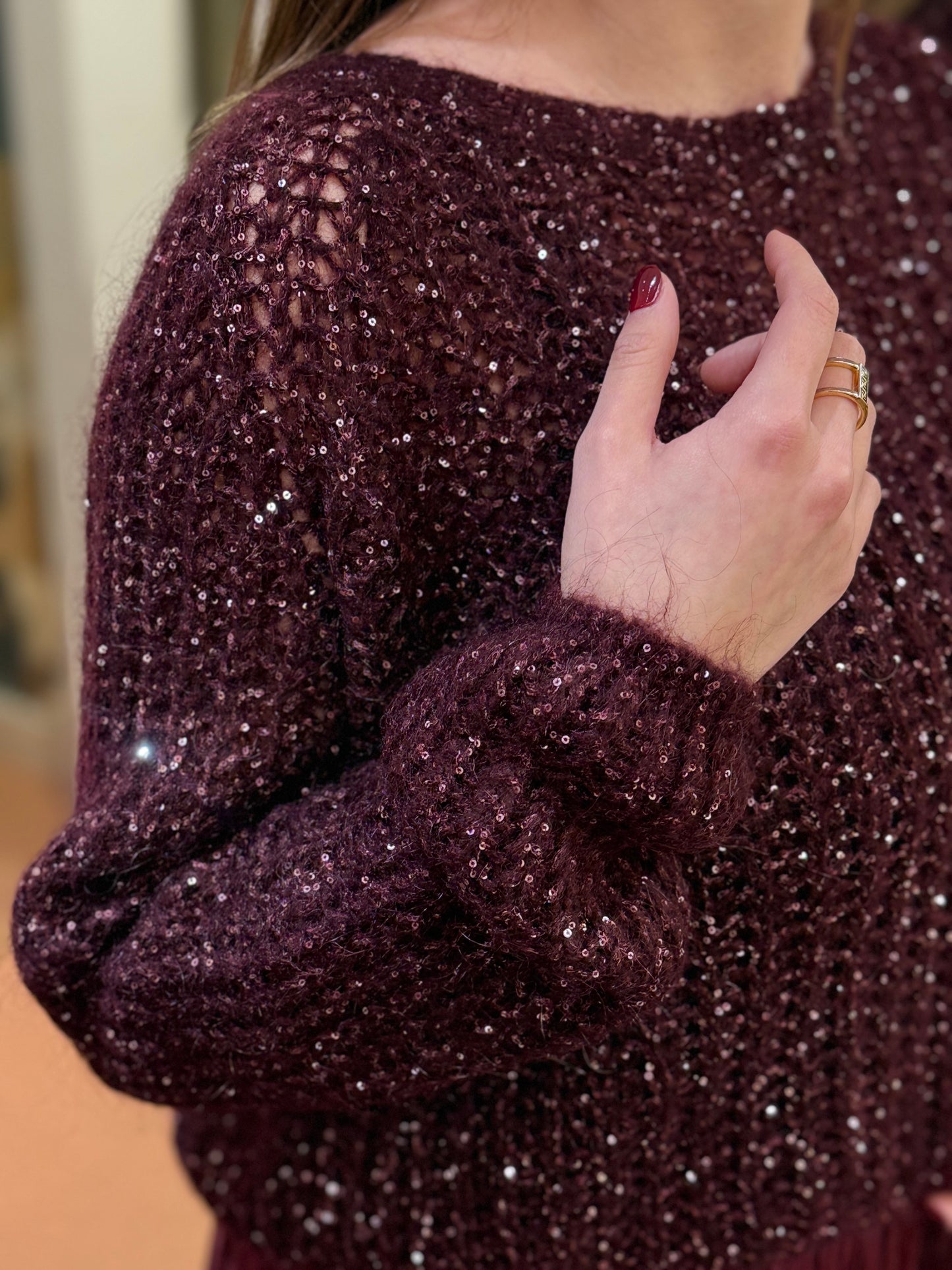Tensione in Maglia Vino con micro paillettes
