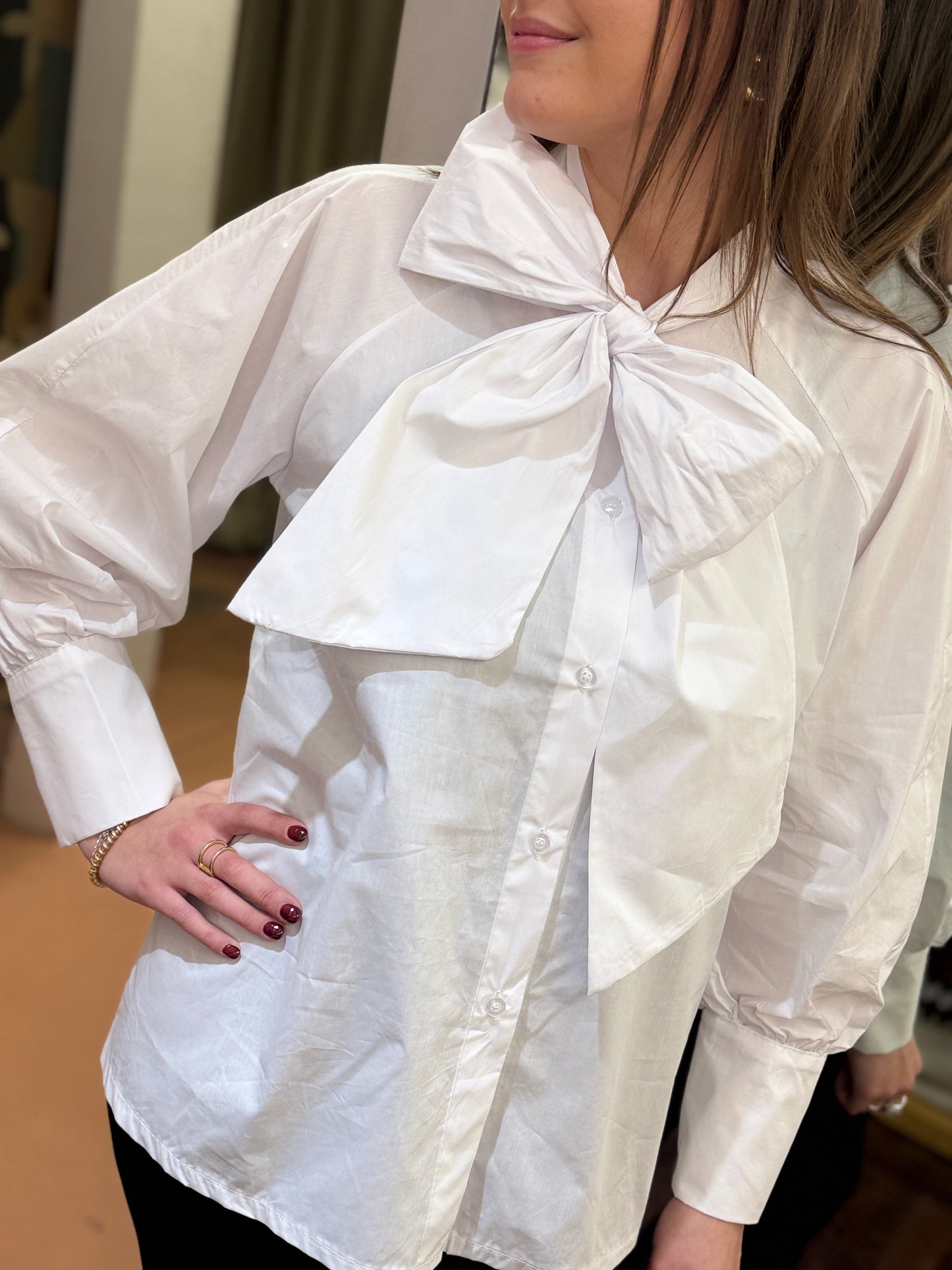 Camicia in popeline BIANCA con fiocco