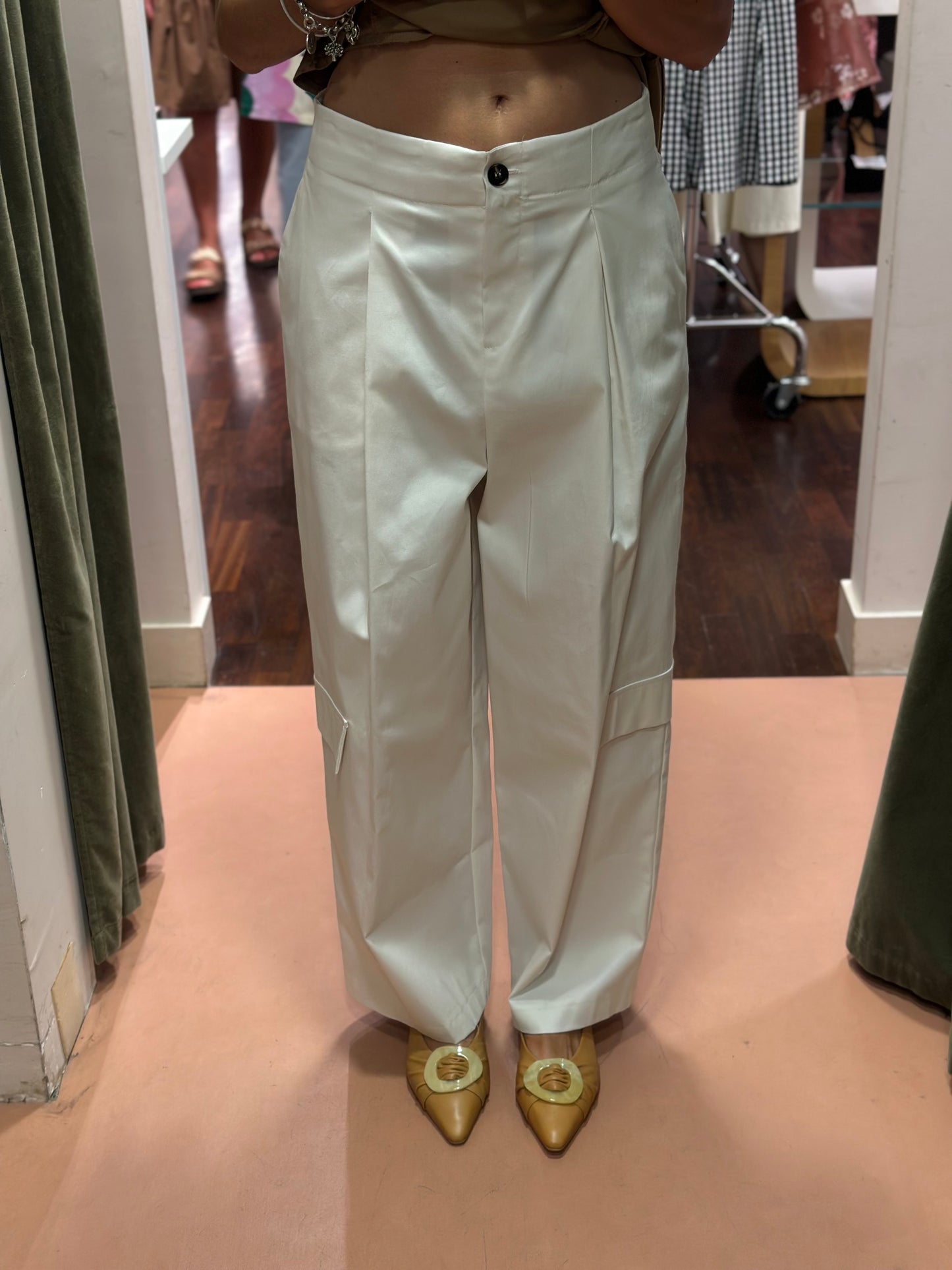 Tensione in Pantalone Cargo vaniglia