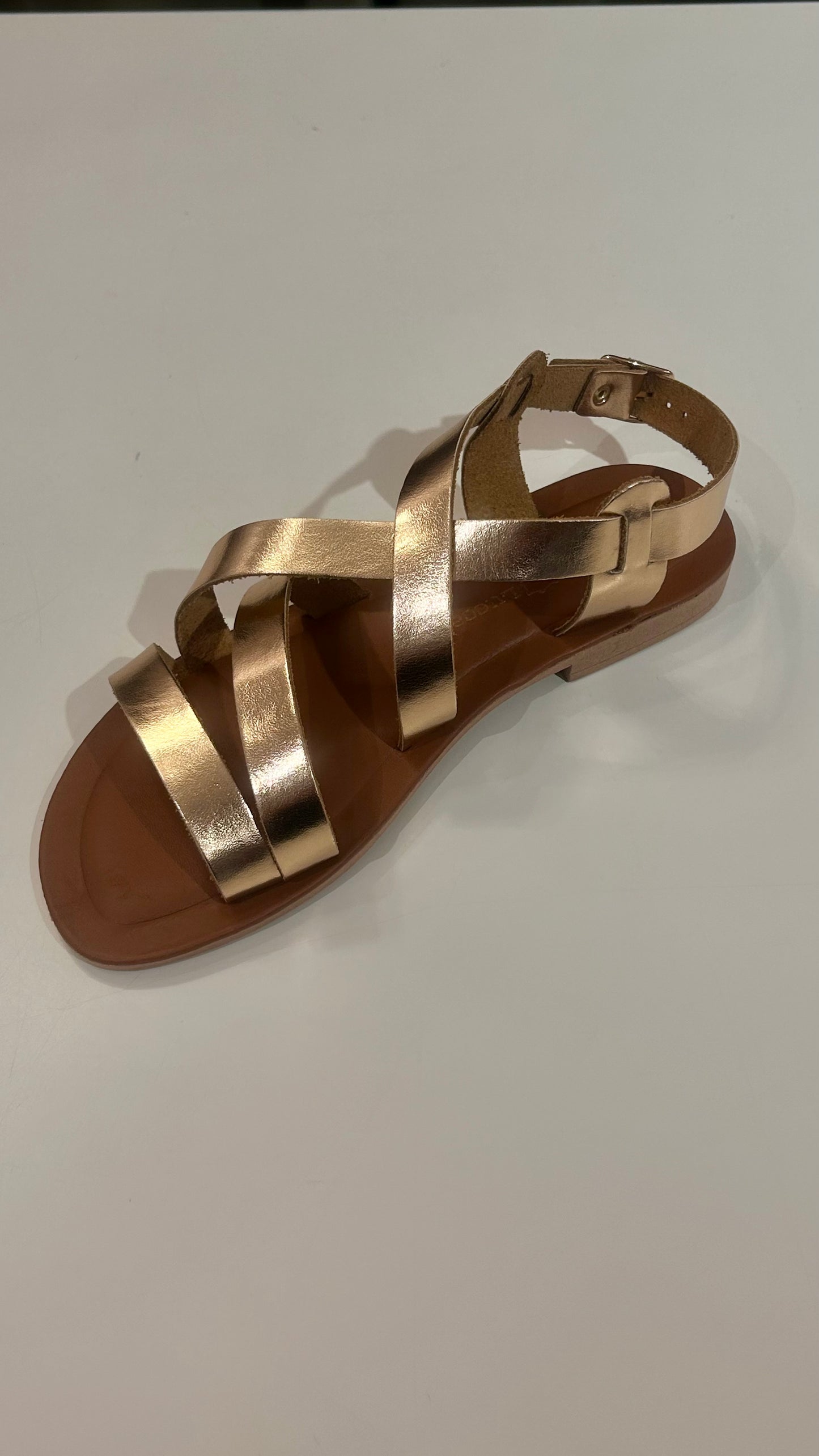 Sandalo con incrocio RAME