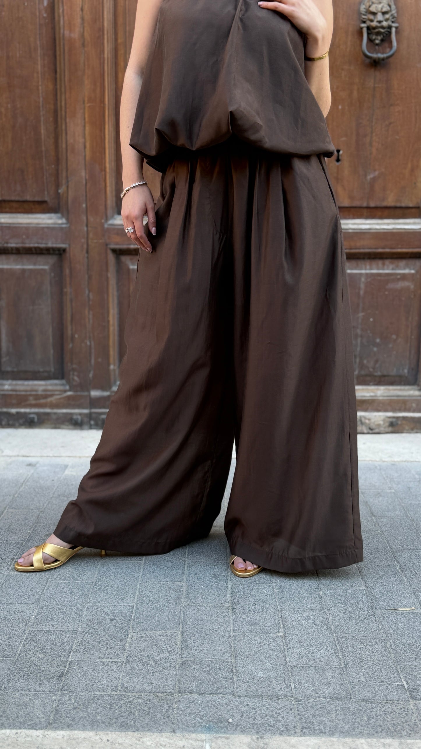 Tensione in pantalone palazzo MORO