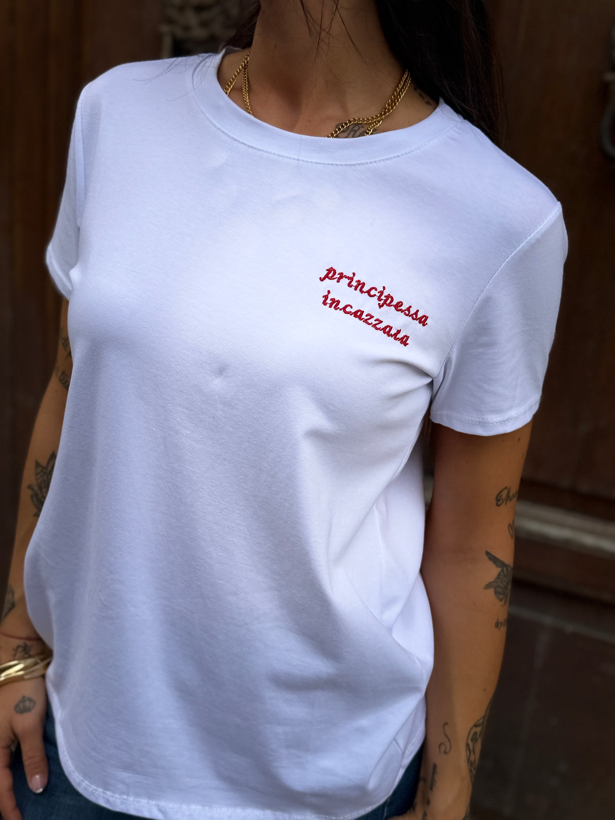 T-shirt bianca "PRINCIPESSA INCAZZATA"