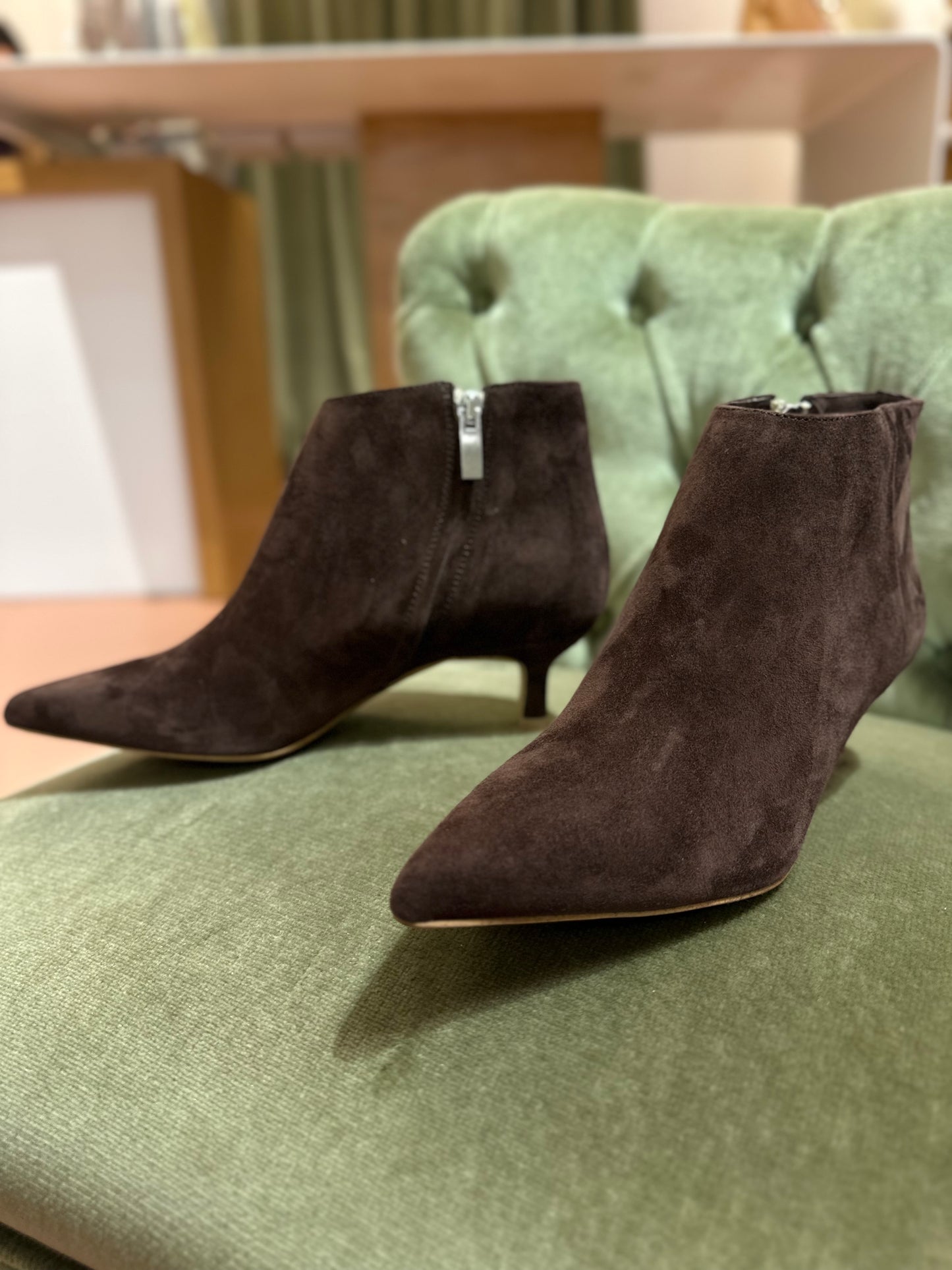 Ovyé Tronchetto in camoscio Moro