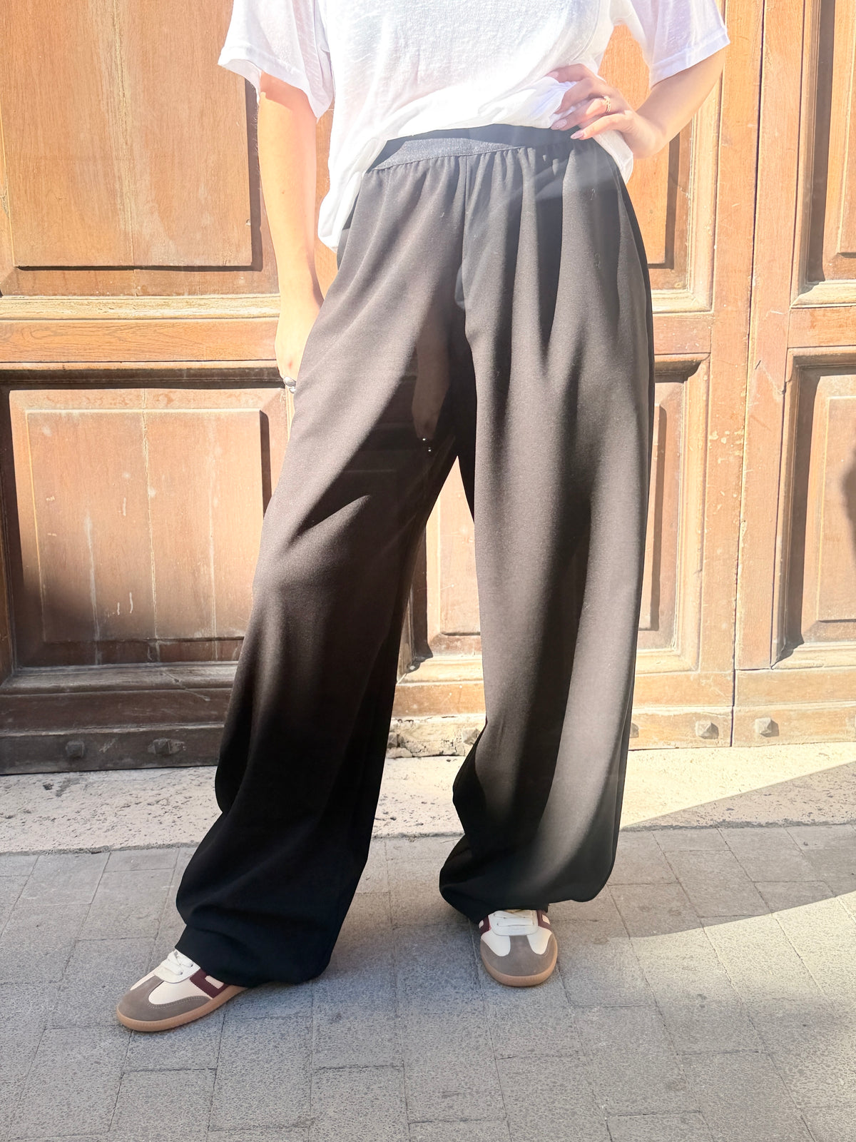 Tensione in Pantalone  barrel NERO