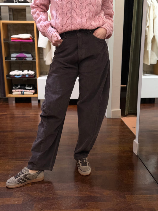 Tensione In Pantalone barrel velluto coste CIOCCOLATO