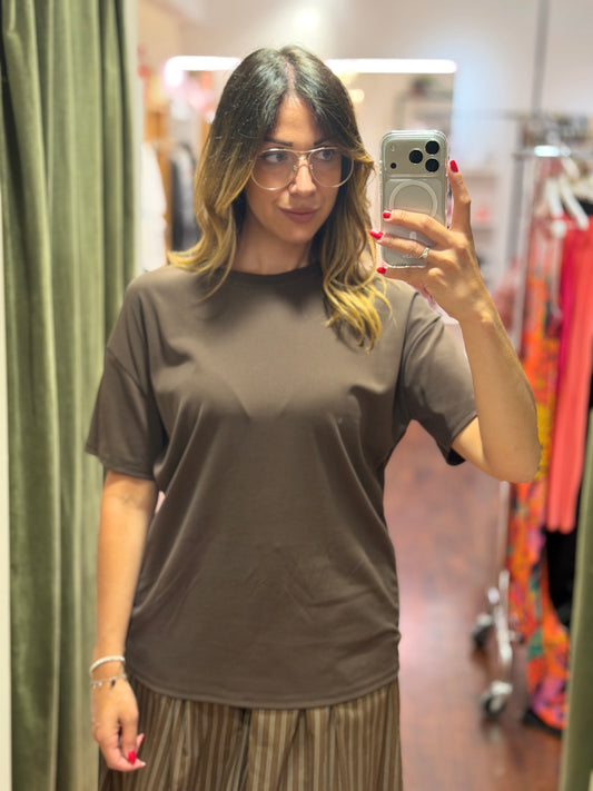 T-shirt LAILA (disponibile in più varianti colori)