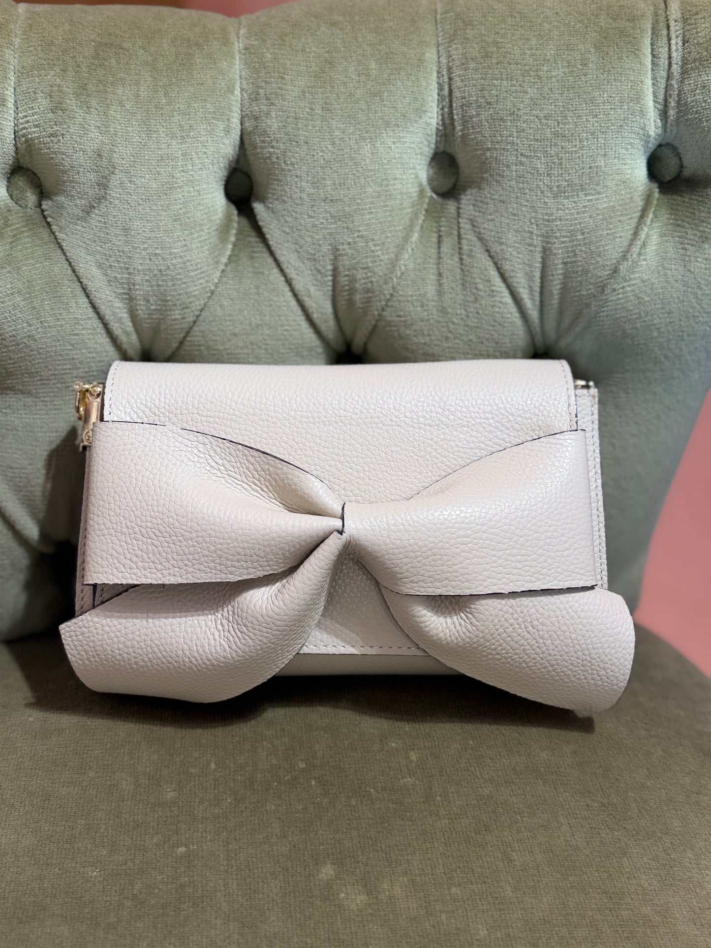 Clutch con fiocco (disponibile in più colori)