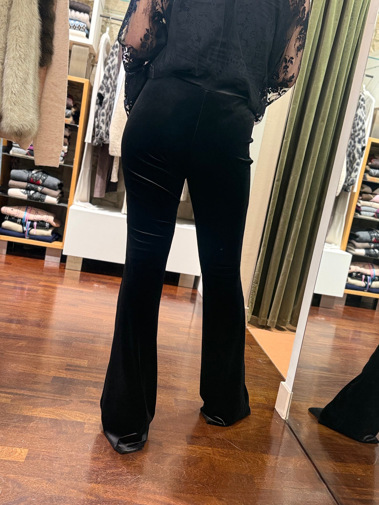 Leggins flare in ciniglia con puntiluce NERO