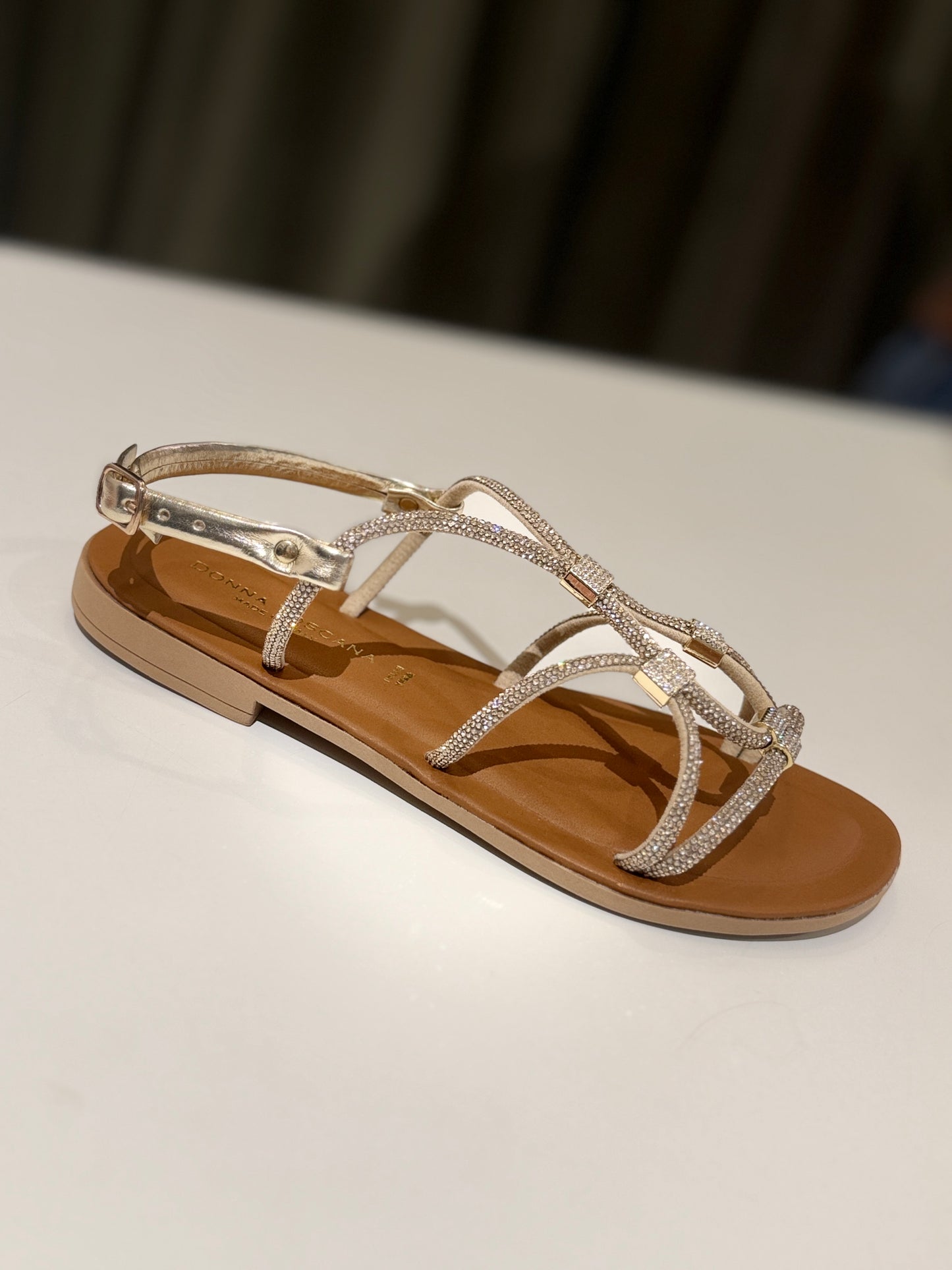 Donna Toscana Sandalo Flat strass con cinturino Platino