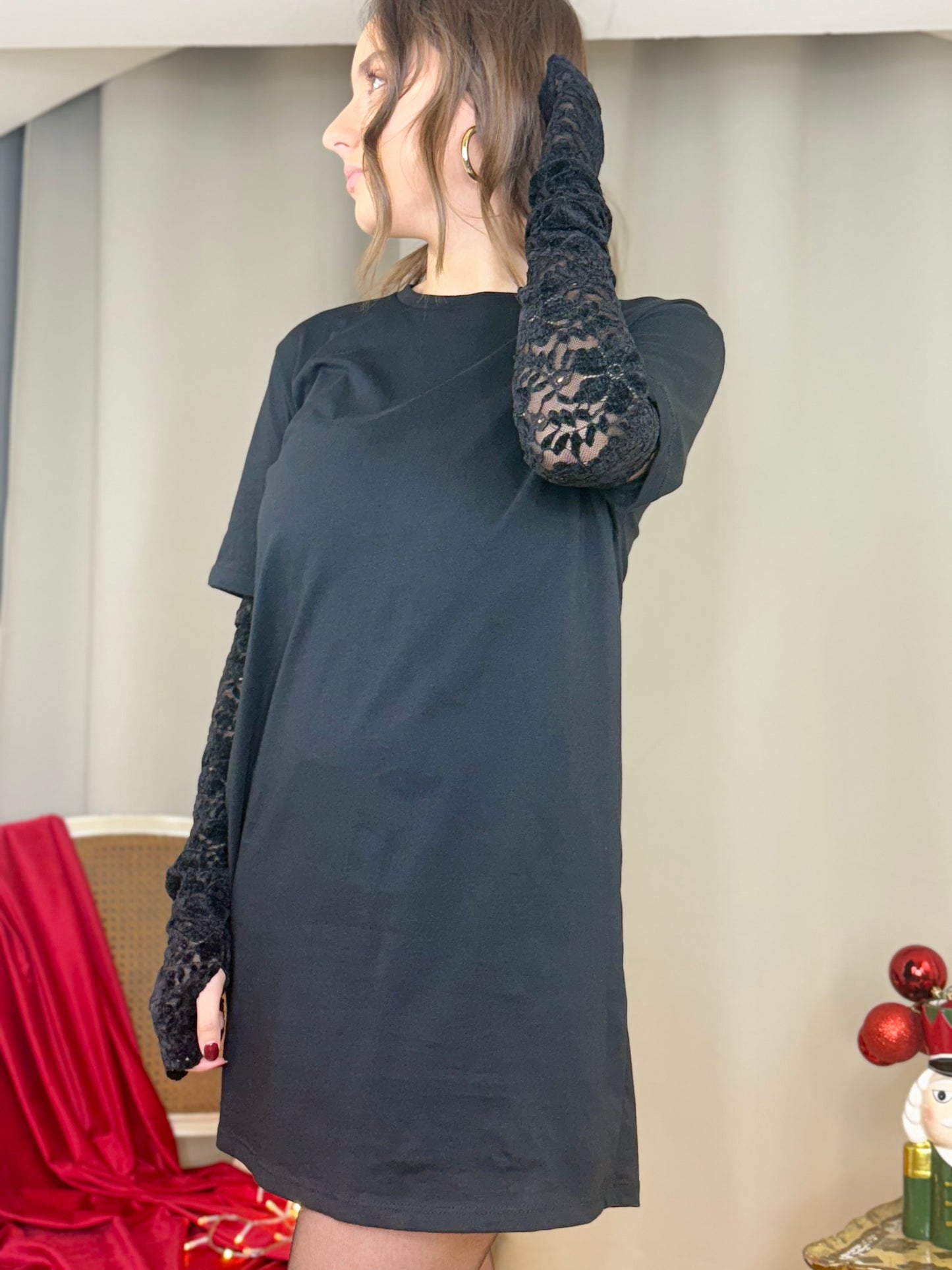 Tensione in Mini abito Jersey con manicotti in pizzo NERO