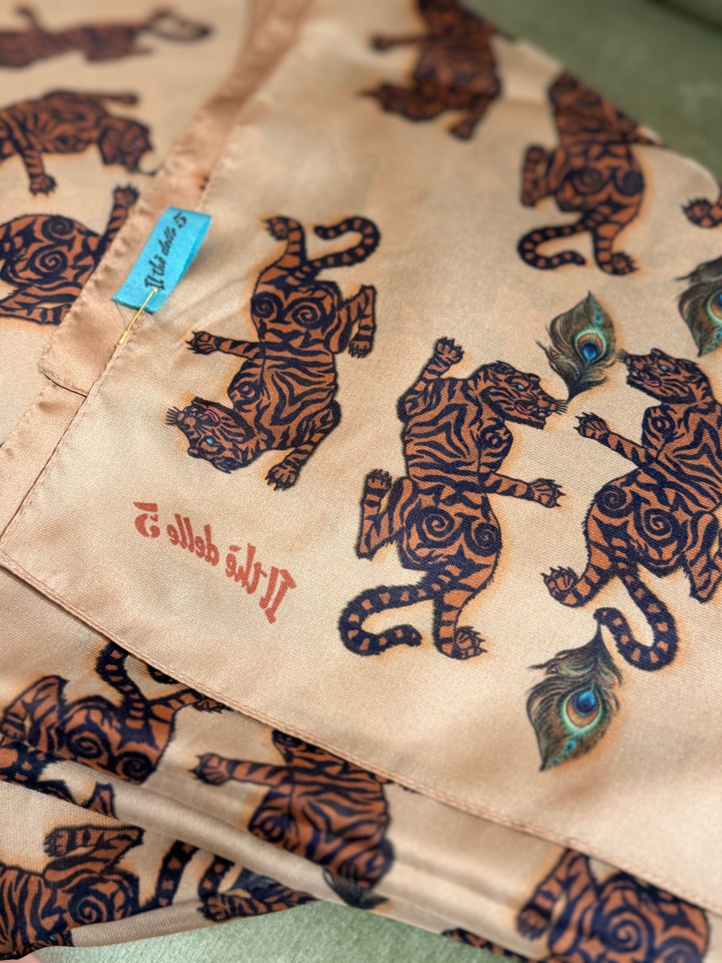 Il Thè delle 5 Foulard Shal TIGER MOU