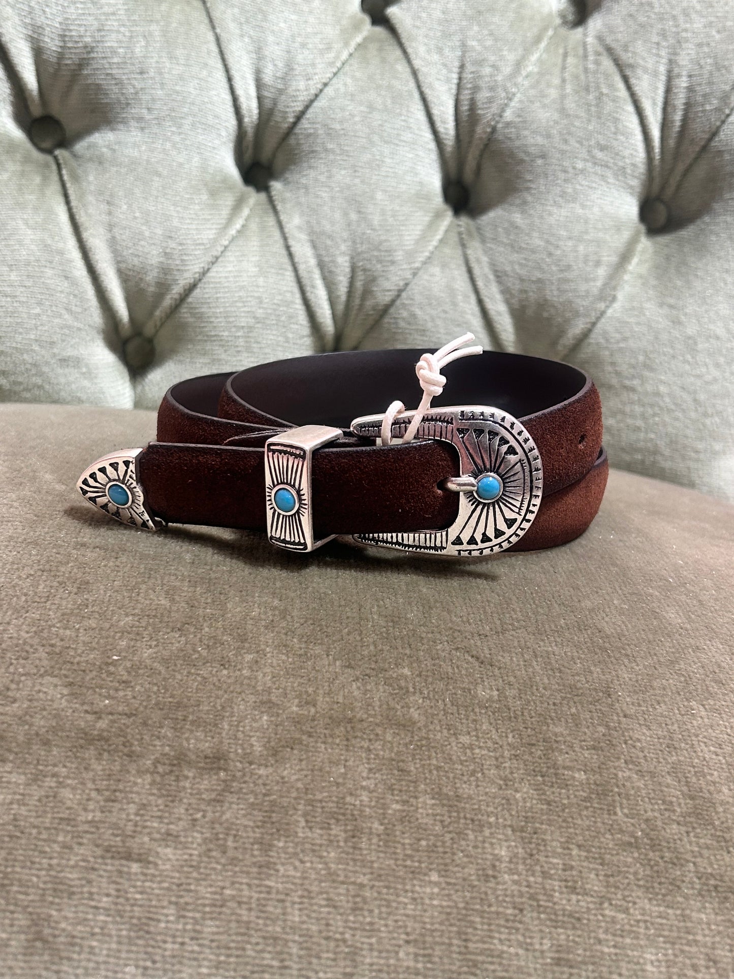 Alberto luti Cintura in suede con fibbia perla turchese