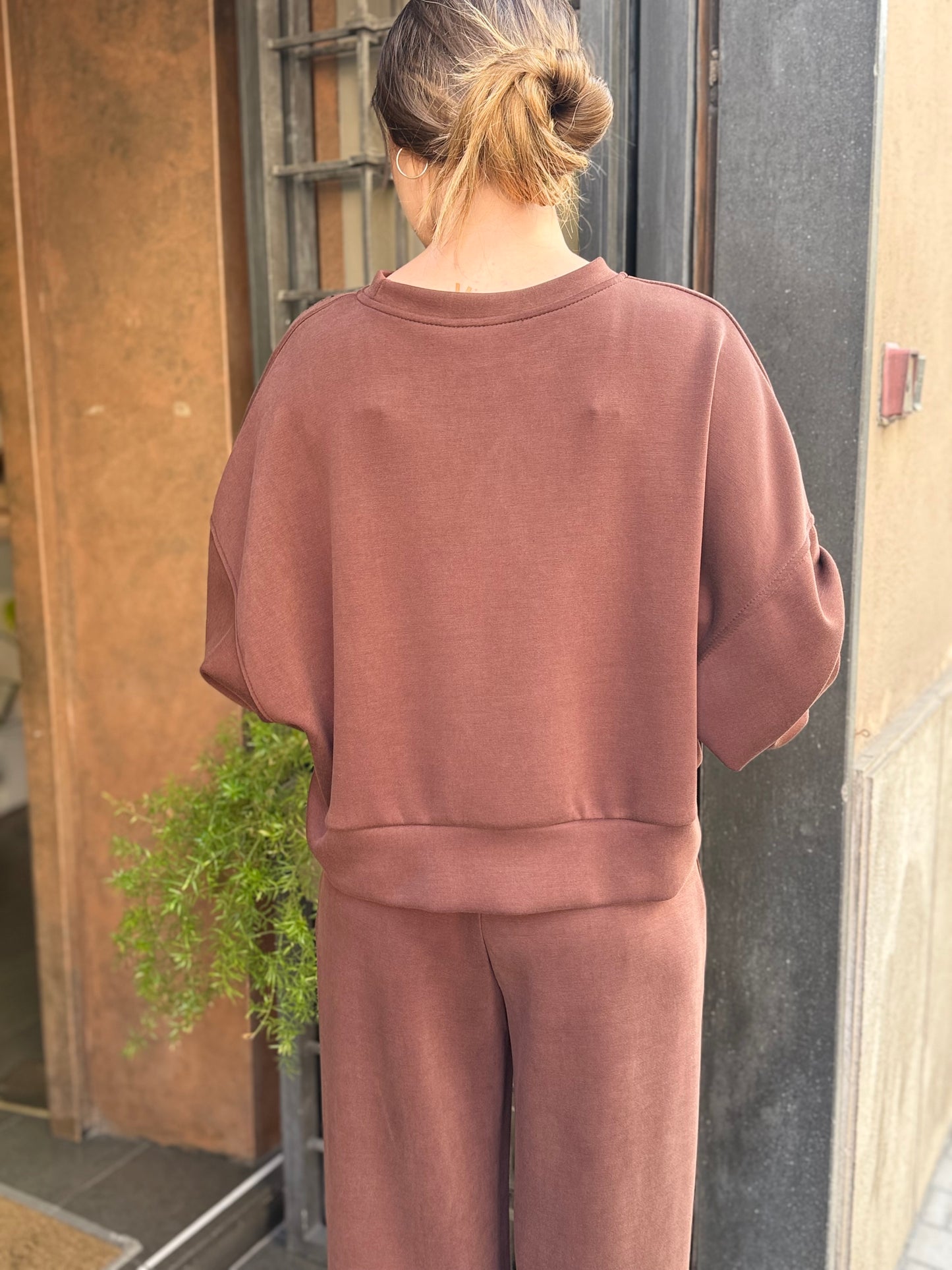 Felpa in modal con strass CIOCCOLATO