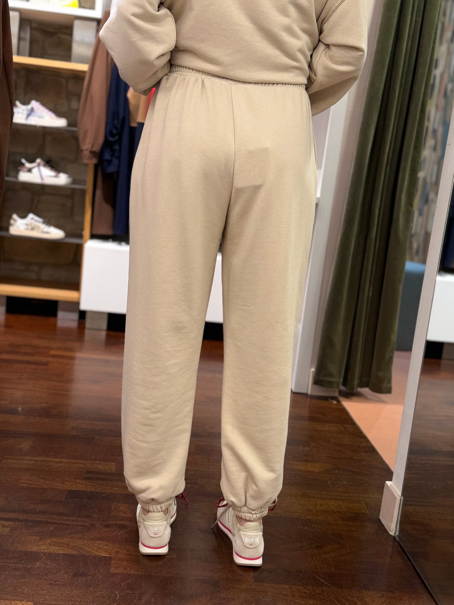 Tensione in Pantalone in felpa BEIGE/BORDEAUX