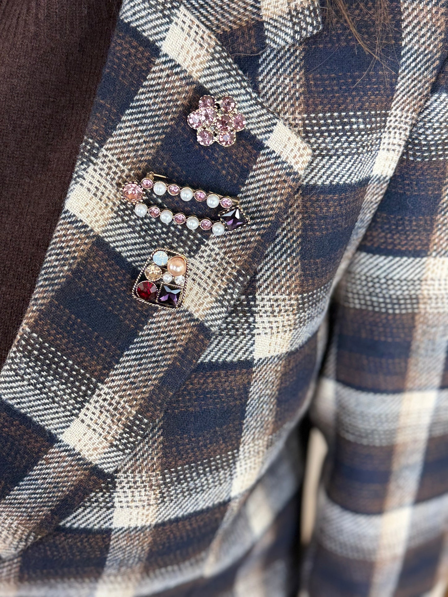 Tensione In giacca monopetto con spille BLU/MORO