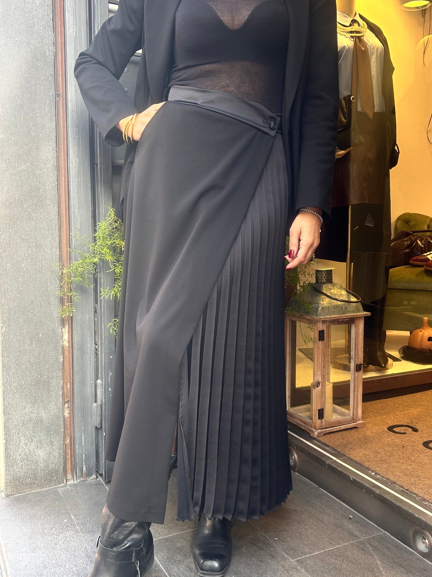 Gonna lunga a portafoglio plissettata NERO