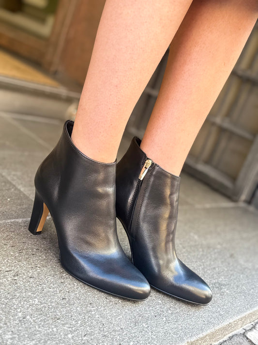 Elisa Lanci Stivaletti scavigliato in pelle NERO