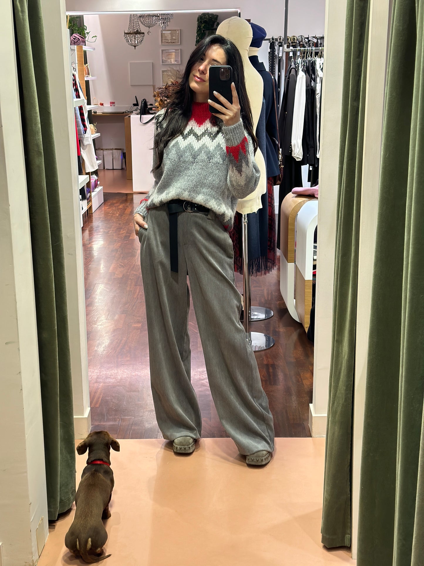 Tensione in- Pantalone a palazzo in velluto con cinta