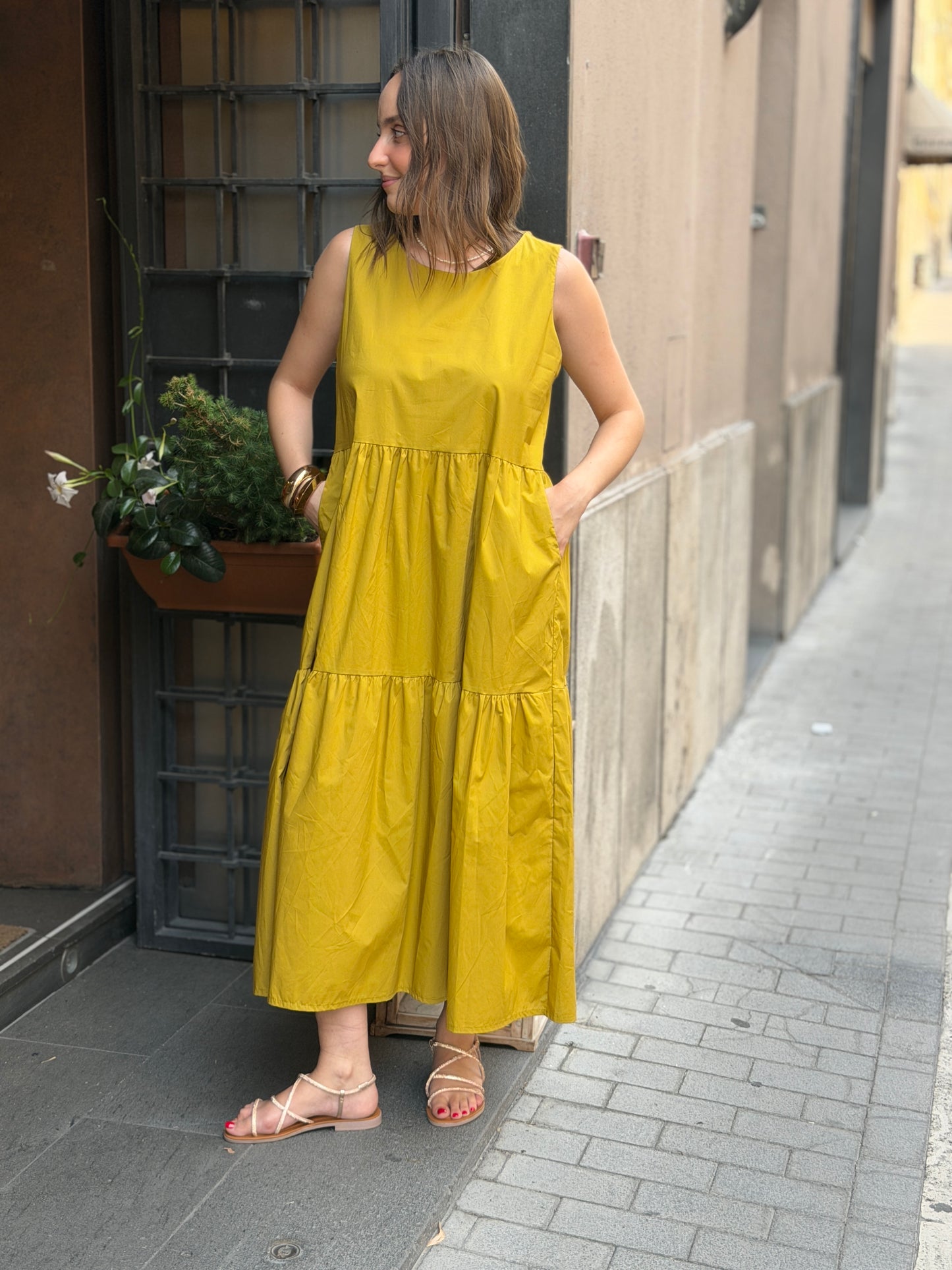 Abito Ginevra (disp. in più colori)