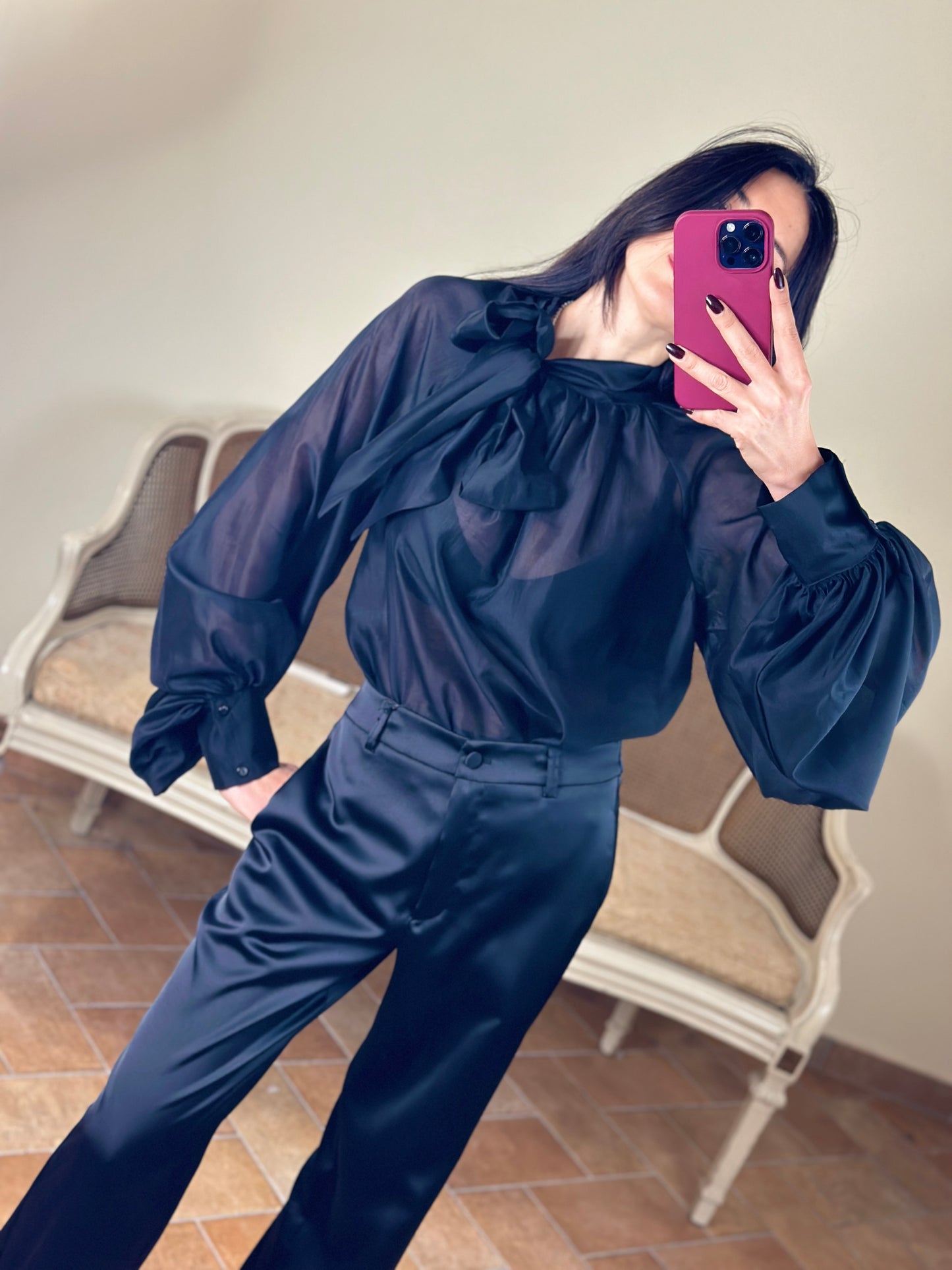 Tensione in Blusa in lyocell con fiocco